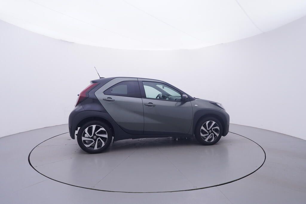 Toyota Aygo, X Style 1.0 53 kW - fotka 6