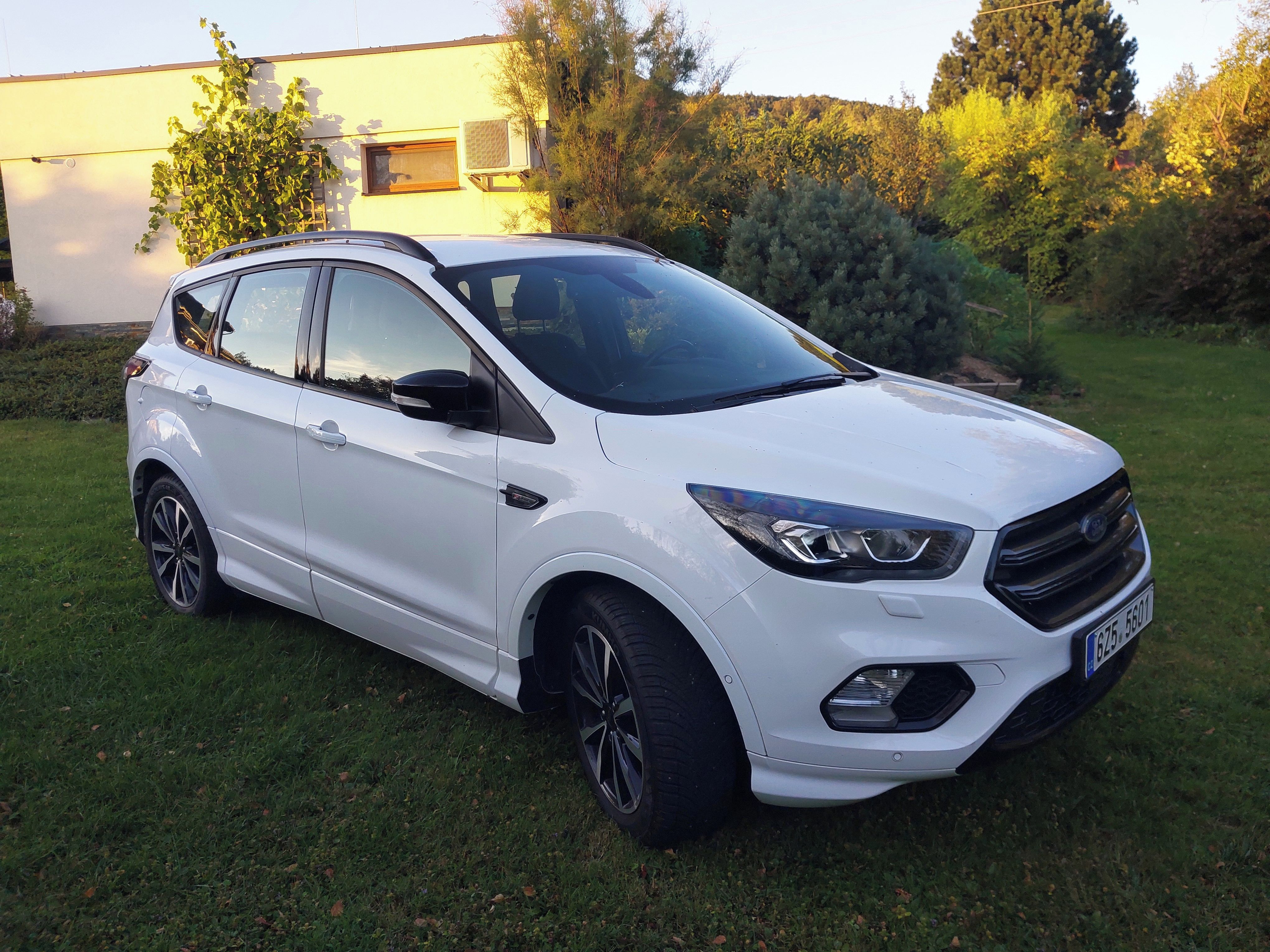 Ford Kuga, Ford Kuga 4x4 tažné, ČR, 1.maj