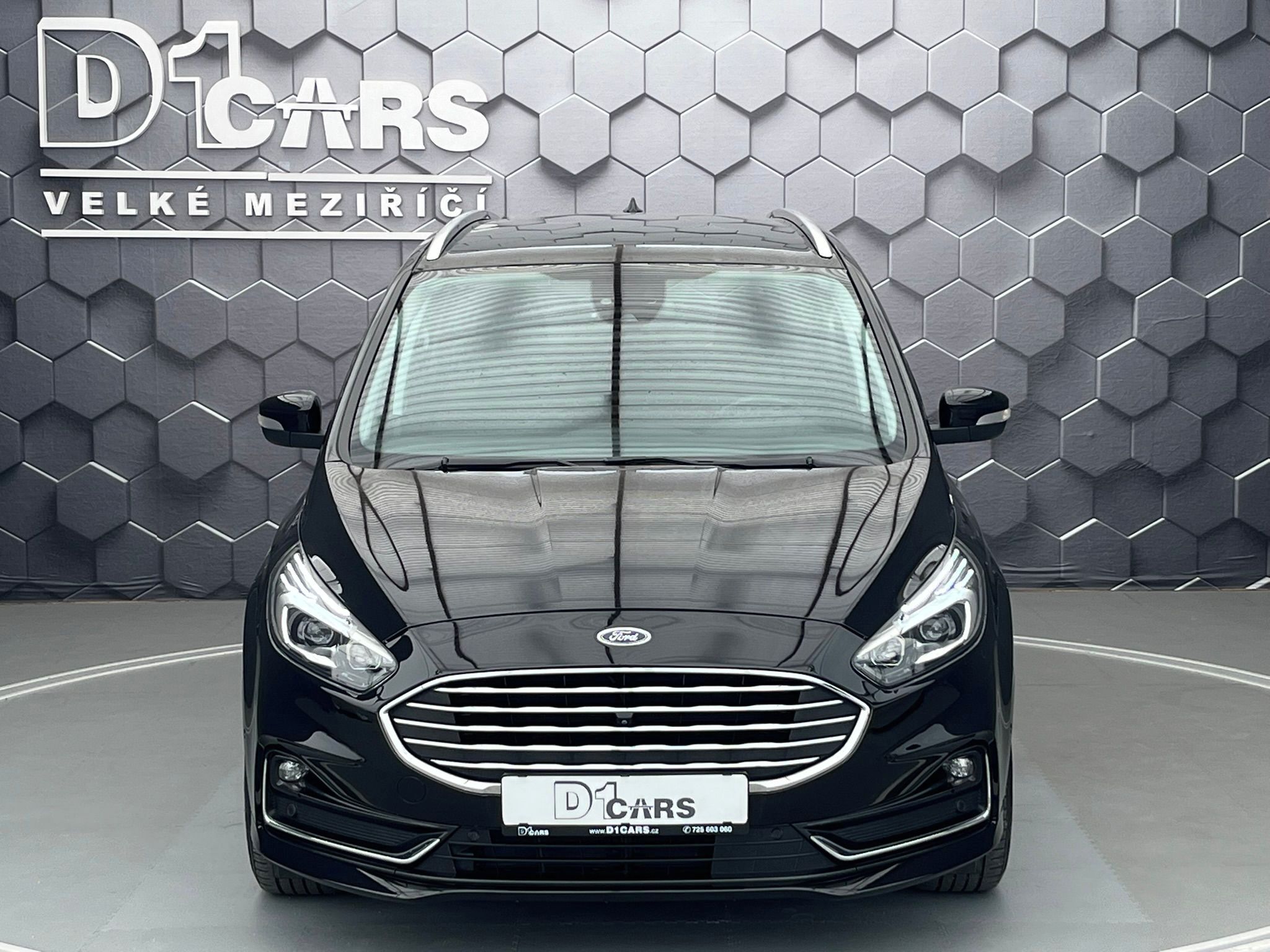Ford Galaxy, 2.0 EB Titanium manuál nez.top - fotka 6