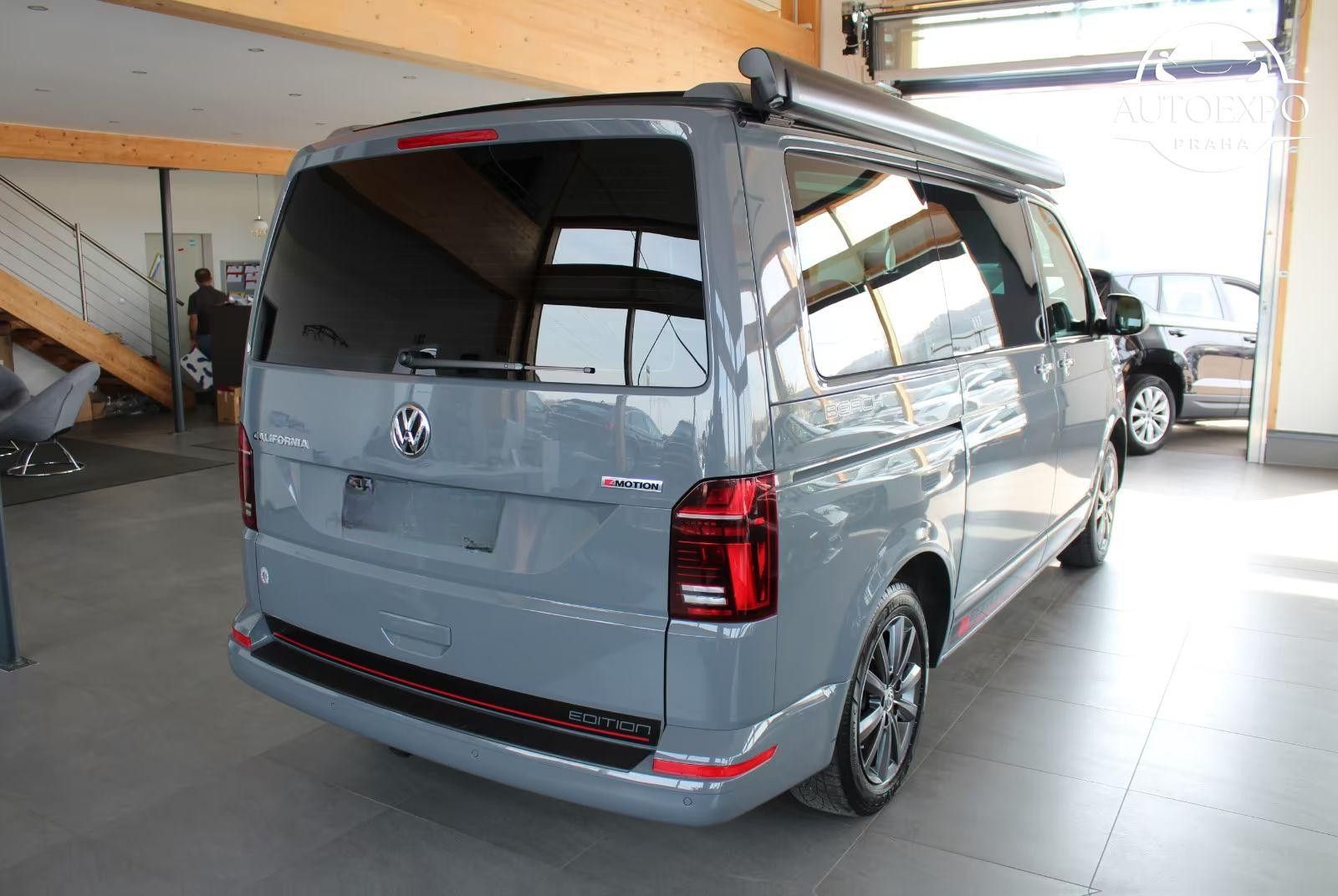 Volkswagen California, T6.1 California 2.0 TDI Beach - fotka 4
