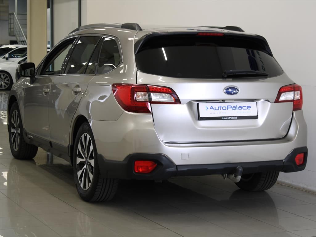 Subaru Outback, 2,5 i 129kW 4WD Exclusice ČR - fotka 3