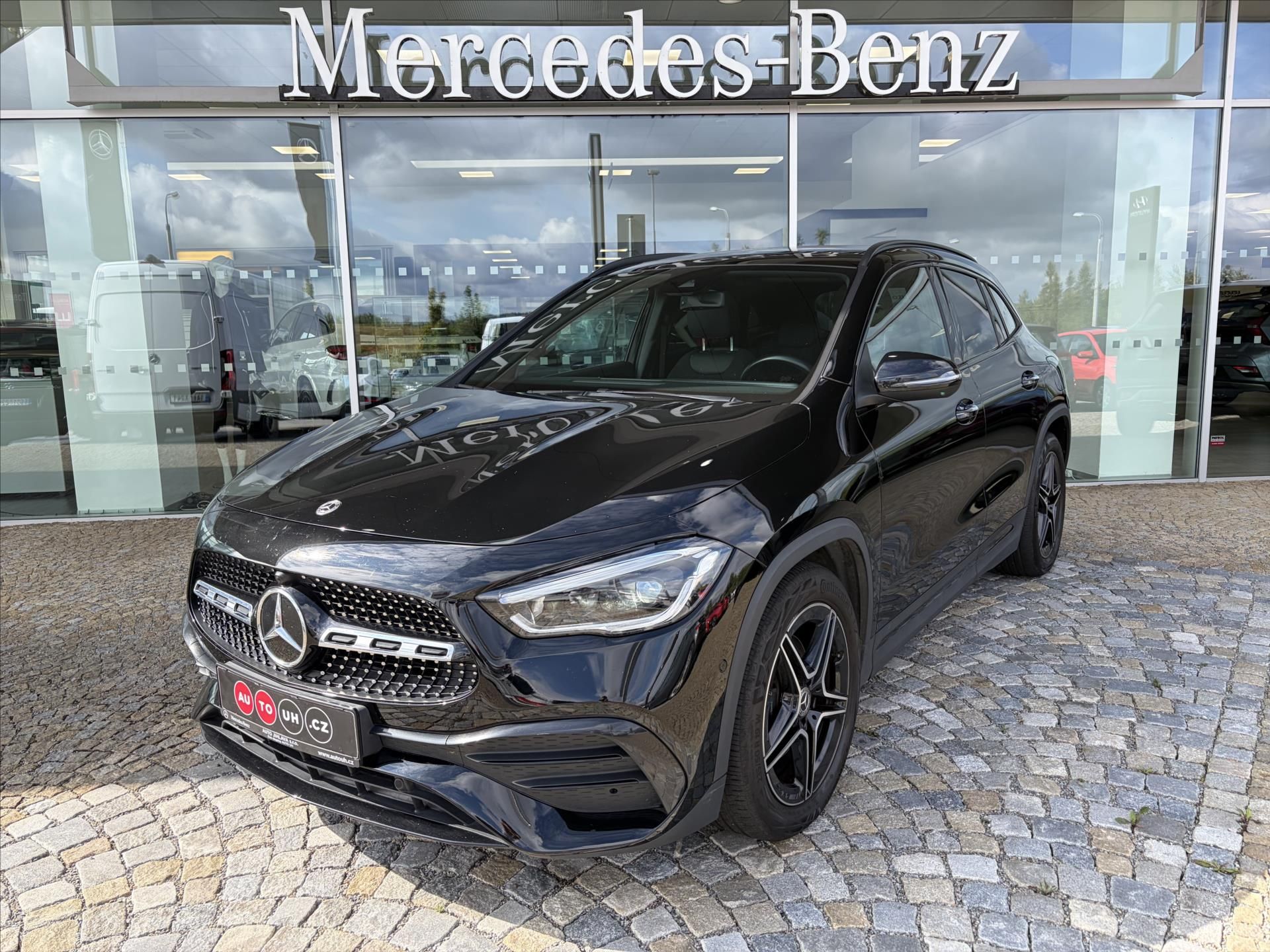 Mercedes-Benz GLA, GLA 200*AMG paket