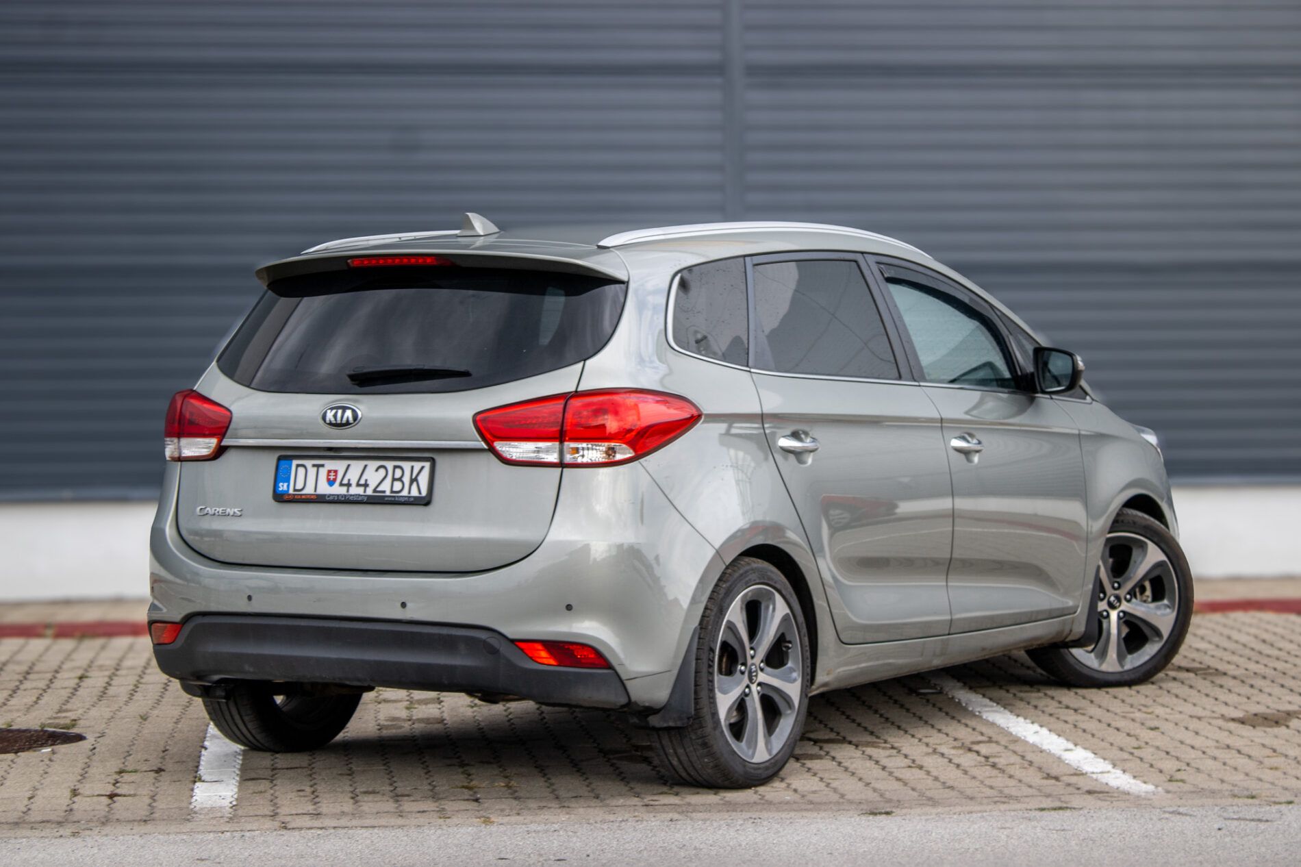 Kia Carens - fotka 5