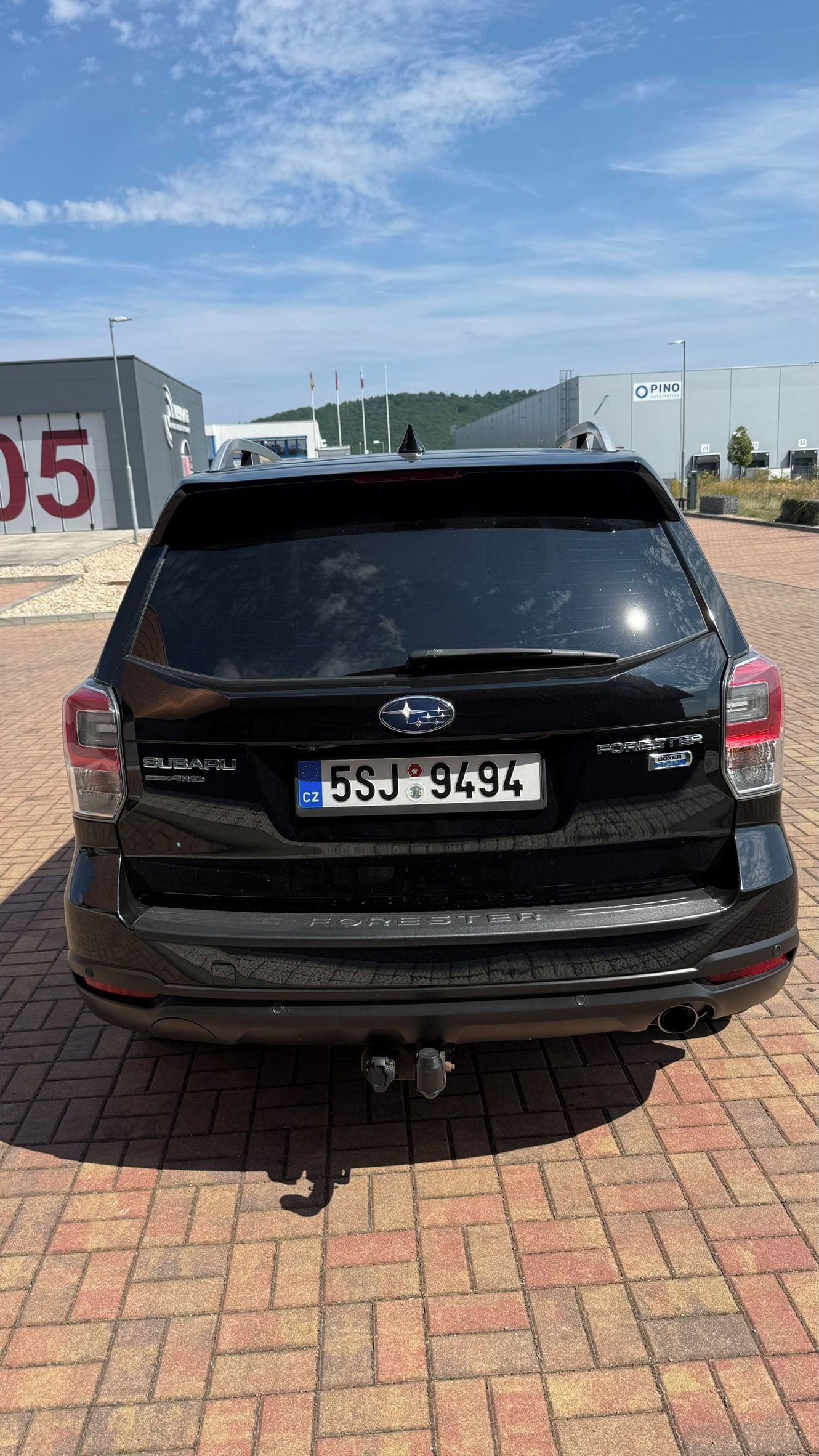 Subaru Forester, 4x4 2.0D - Sport Linea.+ tažné - fotka 4
