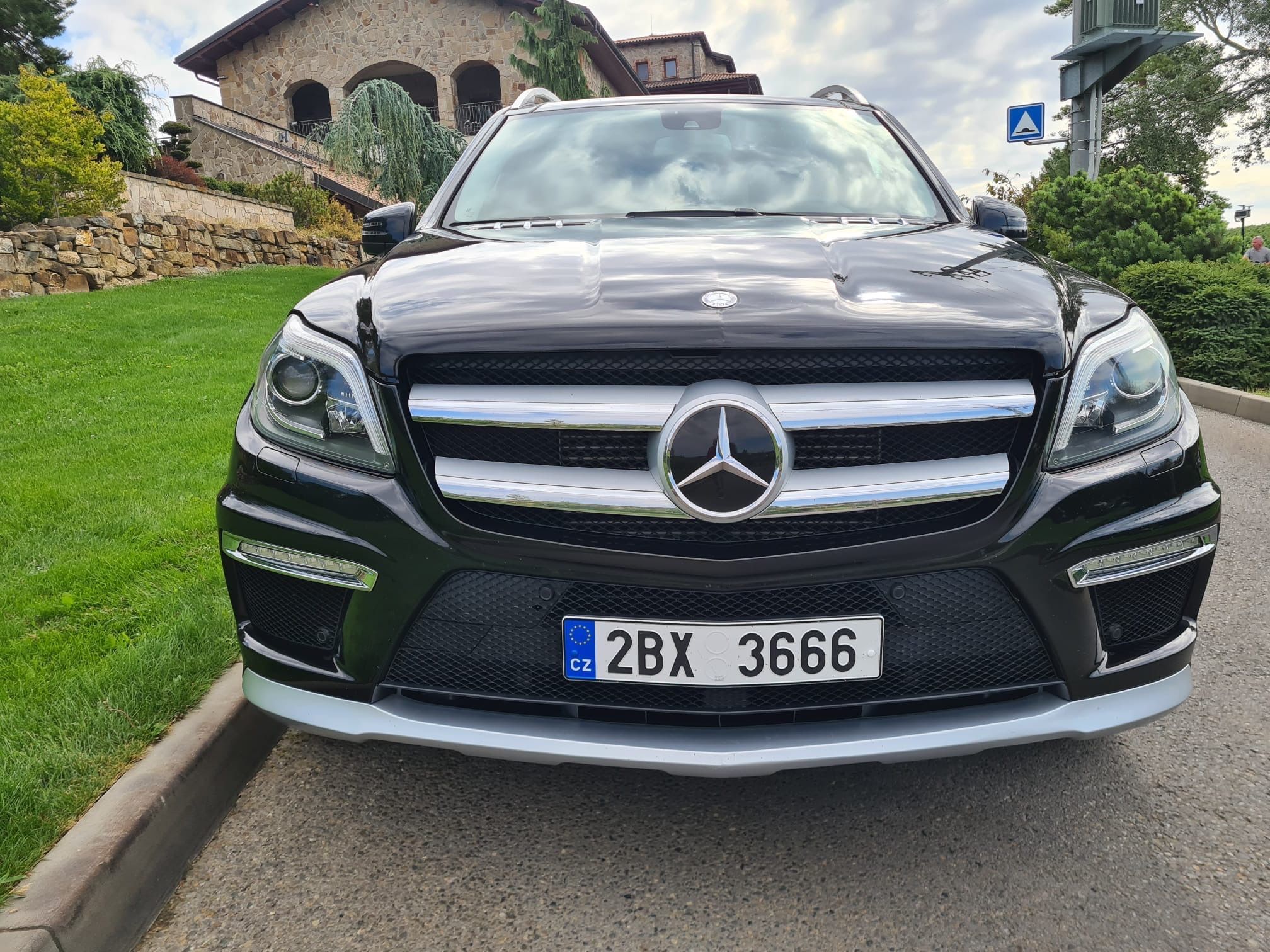 Mercedes-Benz GL, 350 BLUETEC 4MATIC ČR - fotka 3