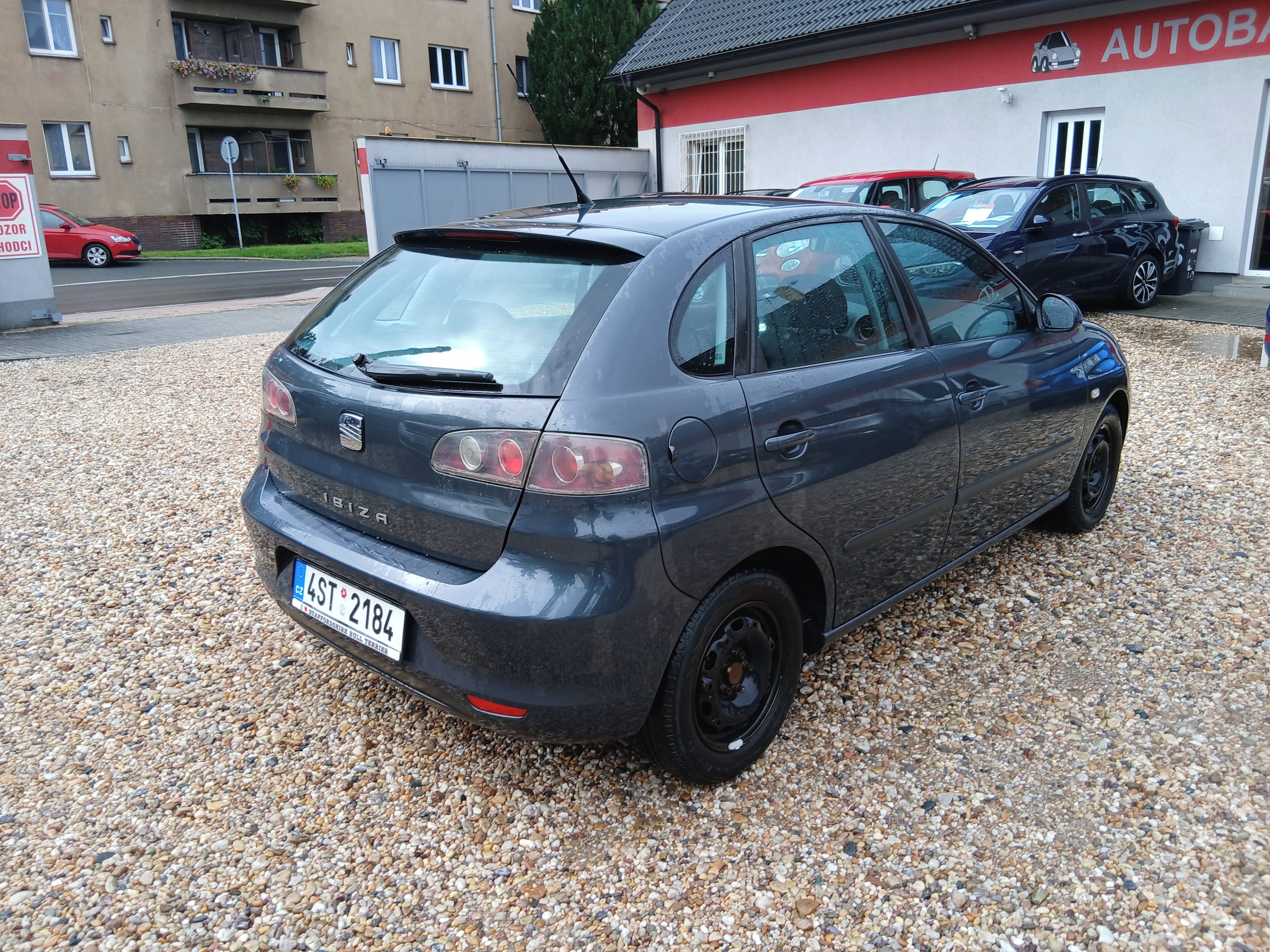 Seat Ibiza, 1.2i 12V 51KW Klima+ Zim.kola - fotka 5