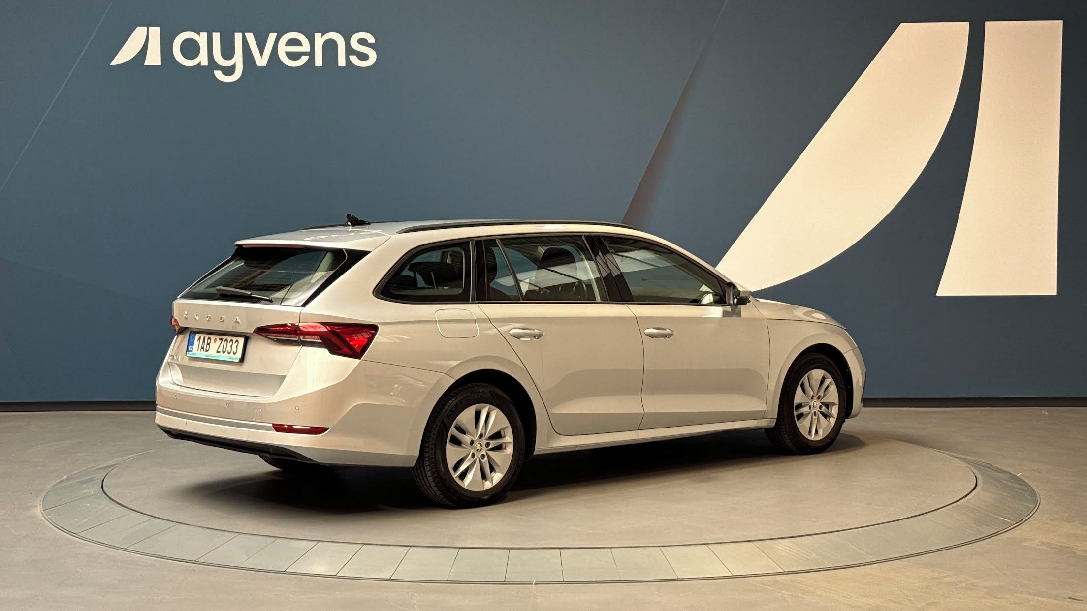 Škoda Octavia, 1.5 TSI 110kW Ambition Combi - fotka 2
