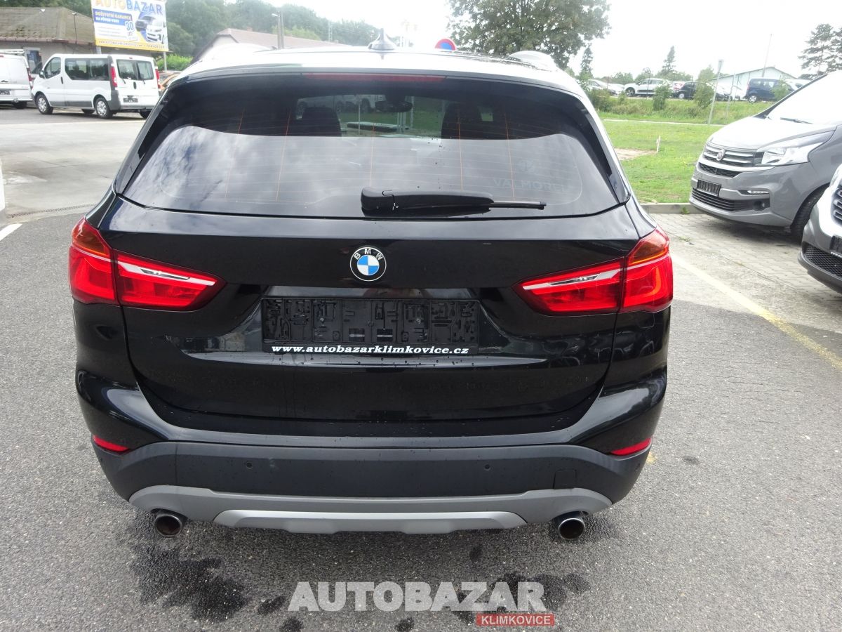 BMW X1, 2,0 D, 4X4, 140kW,garance km - fotka 6