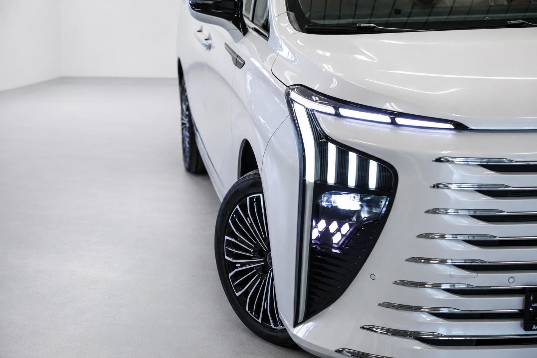Dongfeng U-Tour, V9 PHEV - fotka 3