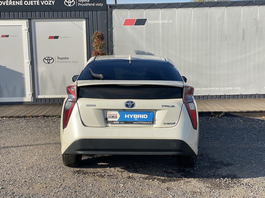 Toyota Prius, 1.8HSD, ČR, Navi, plný servis - fotka 6