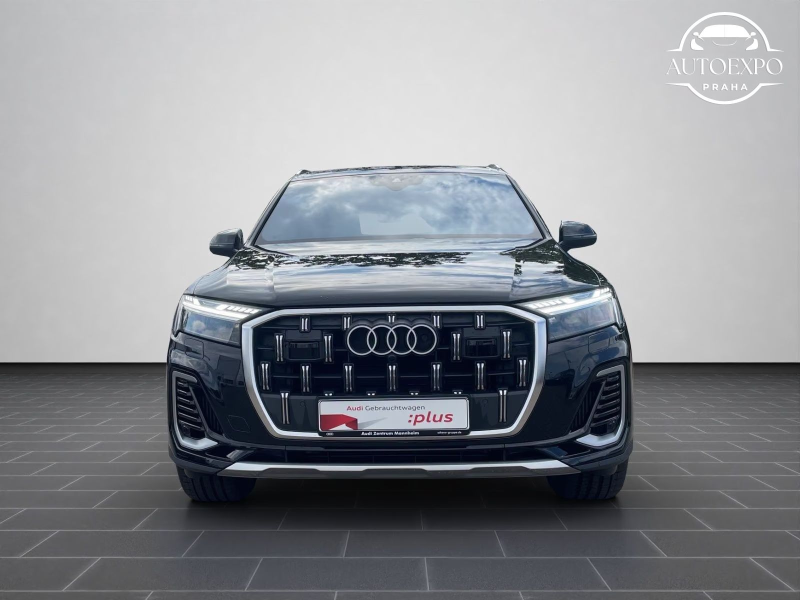 Audi Q7, SUV TFSI quattro*7MÍST - fotka 2