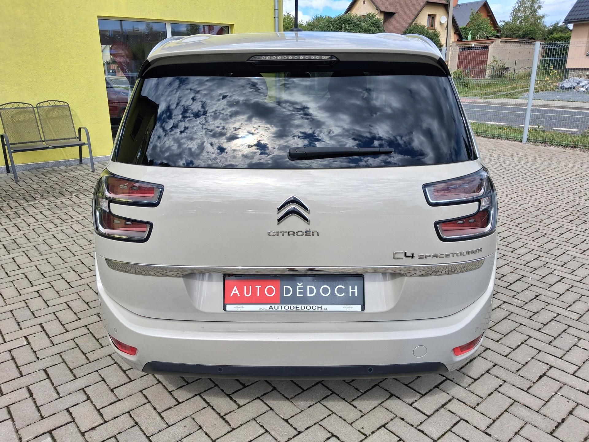 Citroën Grand C4 SpaceTourer, MAX VÝBAVA PO VELKÉM SERVISE - fotka 6