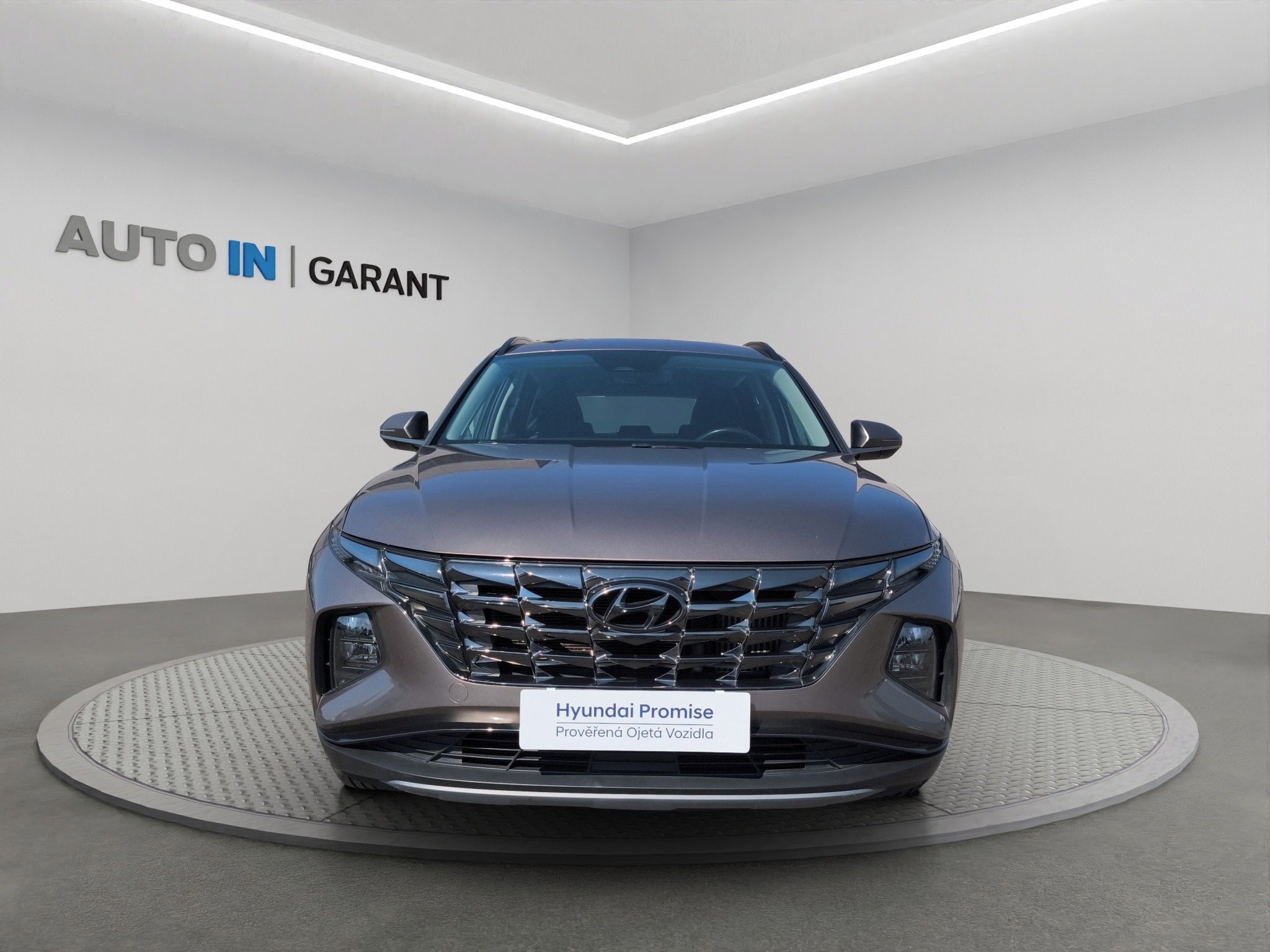 Hyundai Tucson, 1.6 T-GDi 110kW, ČR, Serv. kni - fotka 2