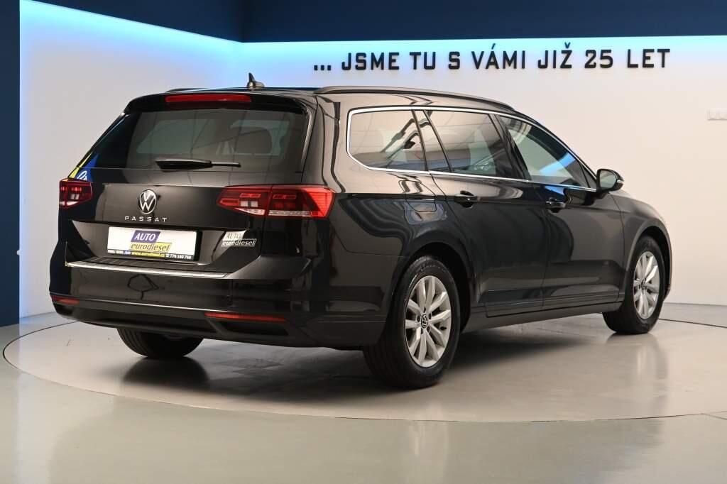 Volkswagen Passat, 2.0 LED ACC Tažné Masáž SCR Bu - fotka 5