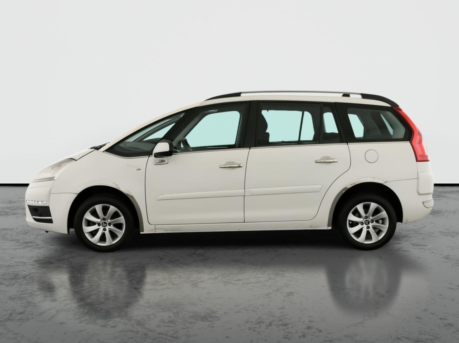 Citroën Grand C4 Picasso, 1.6 VTi, 7 míst, po STK, Tažné - fotka 3