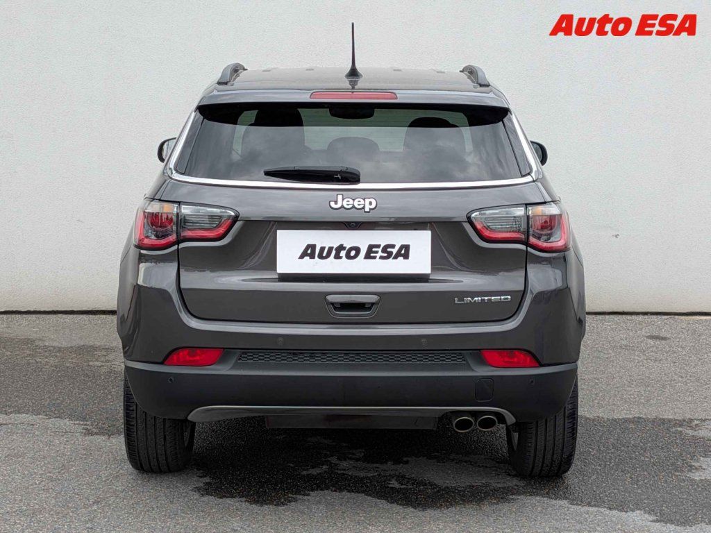 Jeep Compass, 1.3 T,DPH,POLOKŮŽE - fotka 5