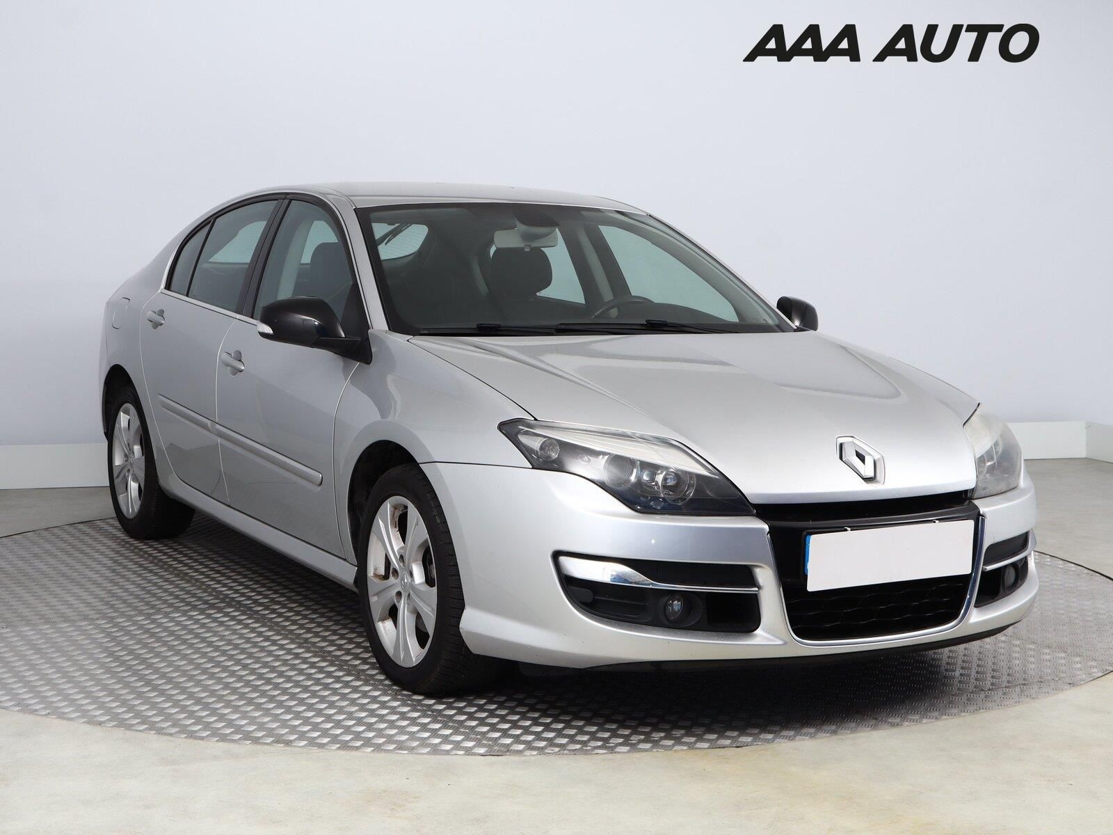 Renault Laguna, 2.0 DCi, Xenony