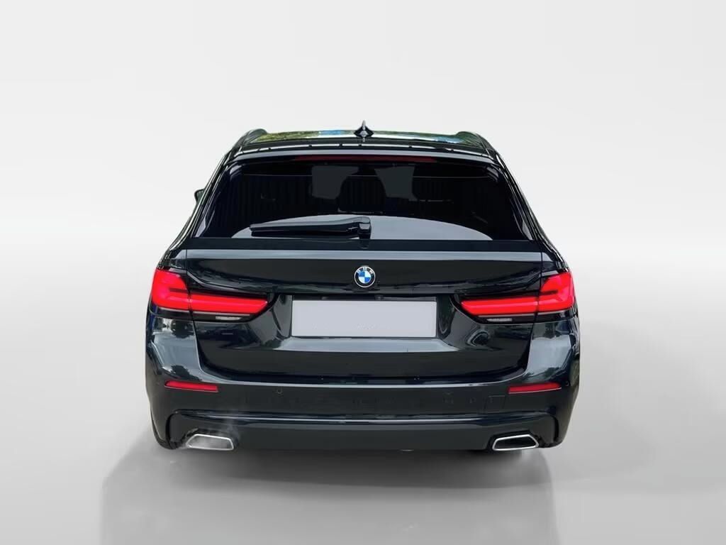BMW Řada 5, 530i xDrive Touring*Kamera* - fotka 4