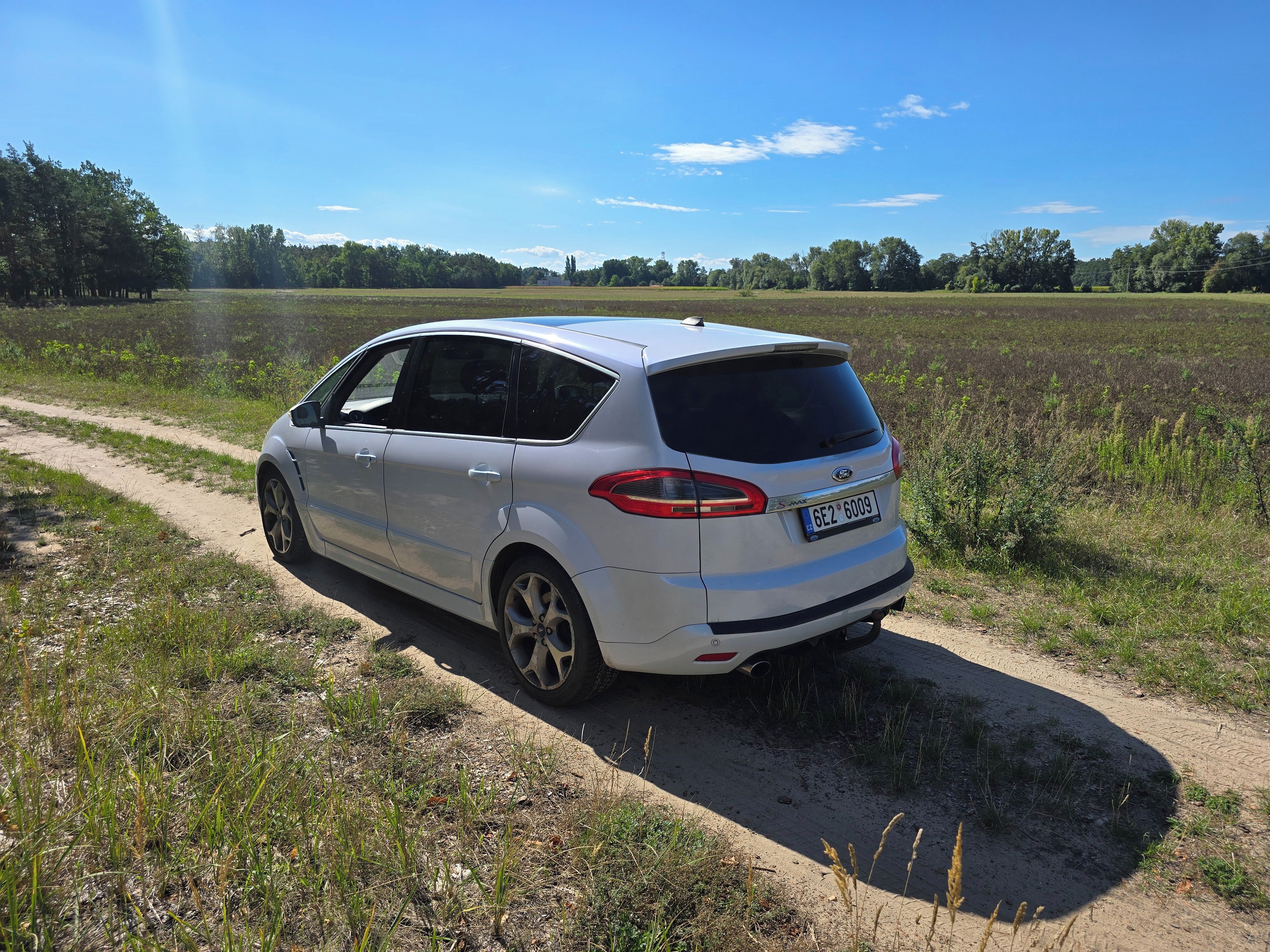 Ford S-MAX, ST-line,147kw,PANO,Webasto - fotka 6