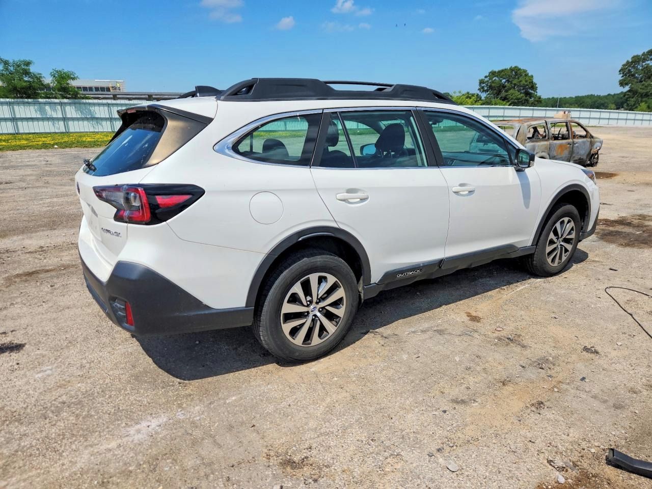 Subaru Outback, Auto na cestě - fotka 4