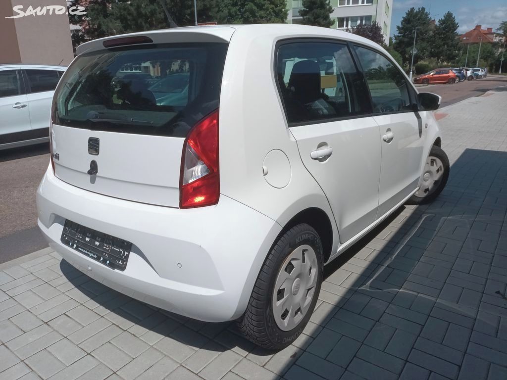 Seat Mii, 1.0i STYLE PDC NAVI TEMP - fotka 6