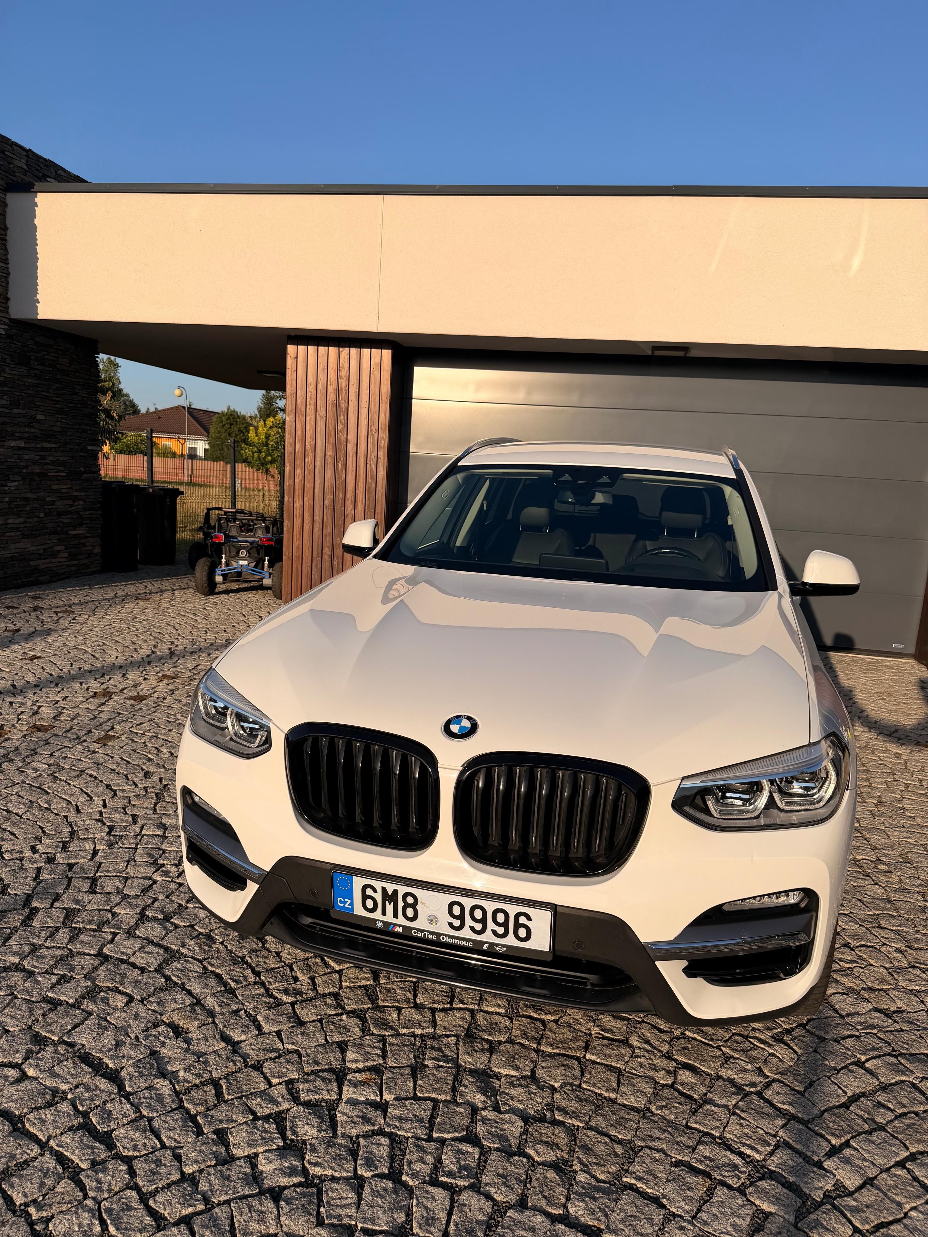 BMW X3 - fotka 3