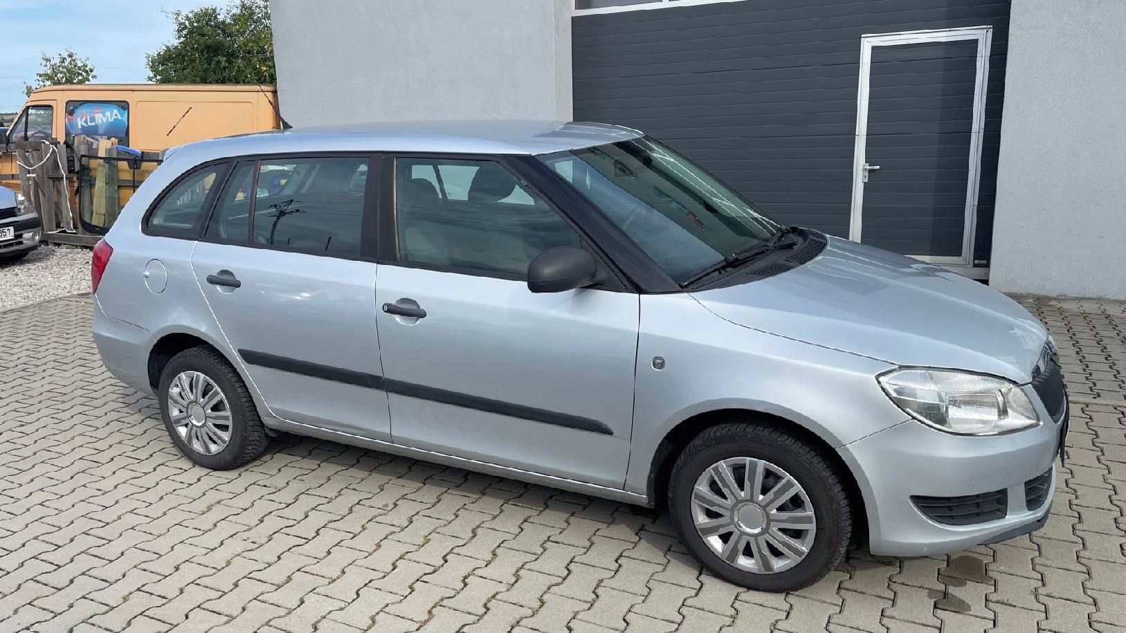 Škoda Fabia, 1.6 TDI  66KW // AC // - fotka 2