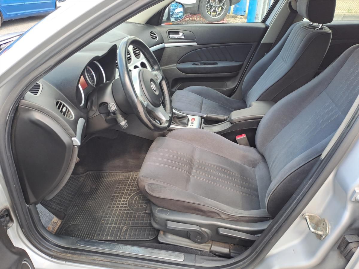 Alfa Romeo 159, 1,9 JTD - fotka 5
