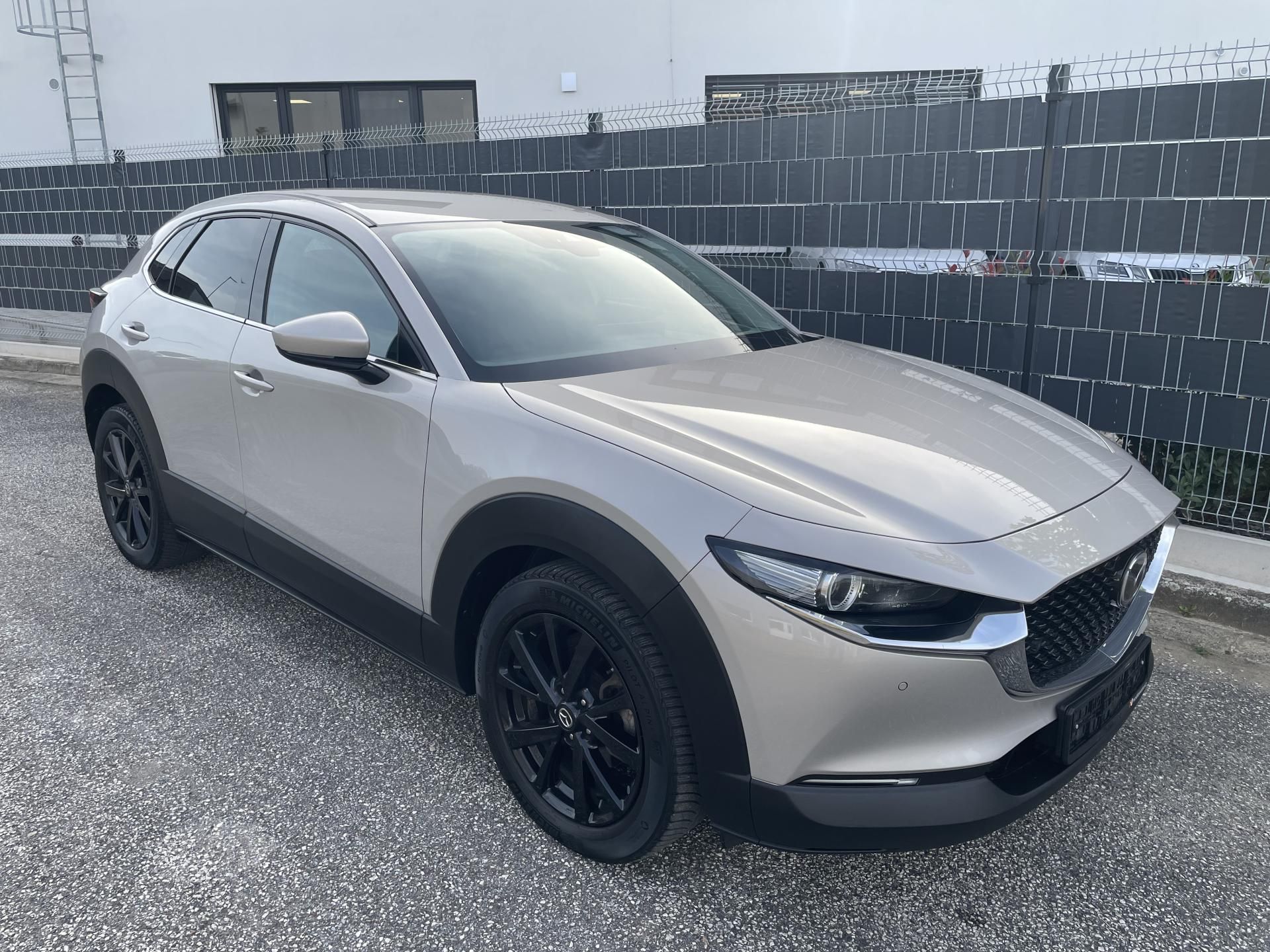 Mazda CX-30, 2.0 SKYACTIV-X 137kW COSMO 4x4