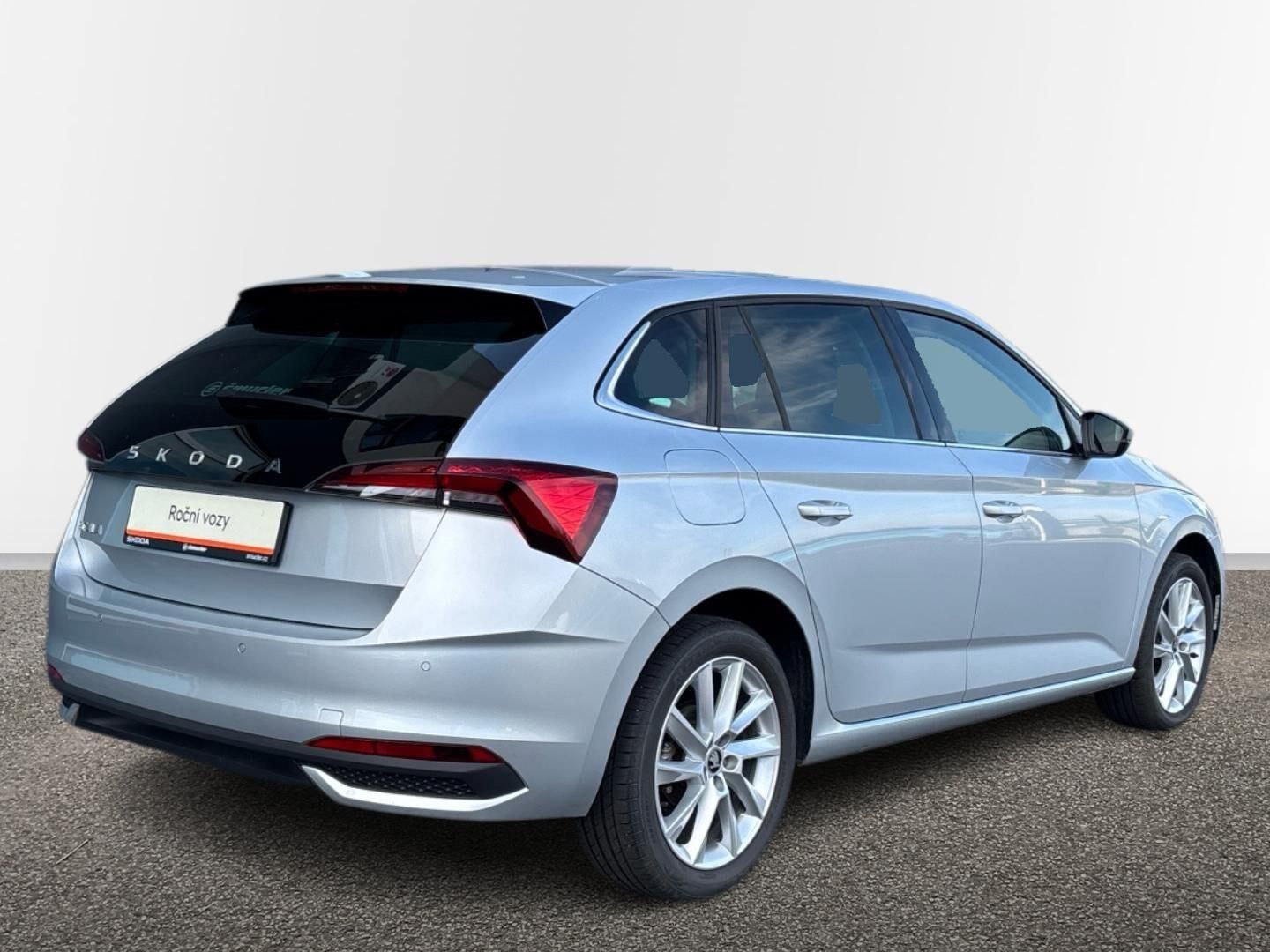 Škoda Scala, 1.0 TSI / 85 kW Top Selection - fotka 2
