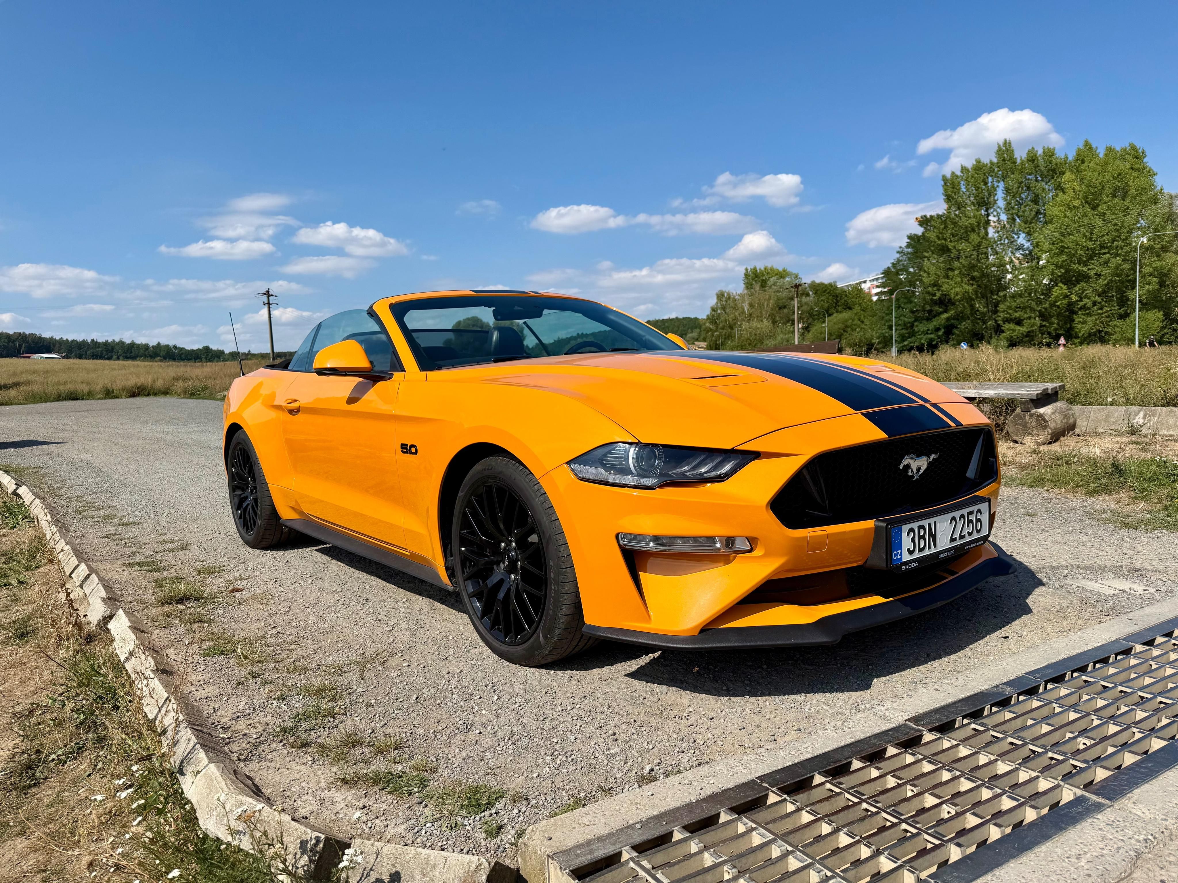 Ford Mustang, 5.0 V8 GT automat EU verze - fotka 4