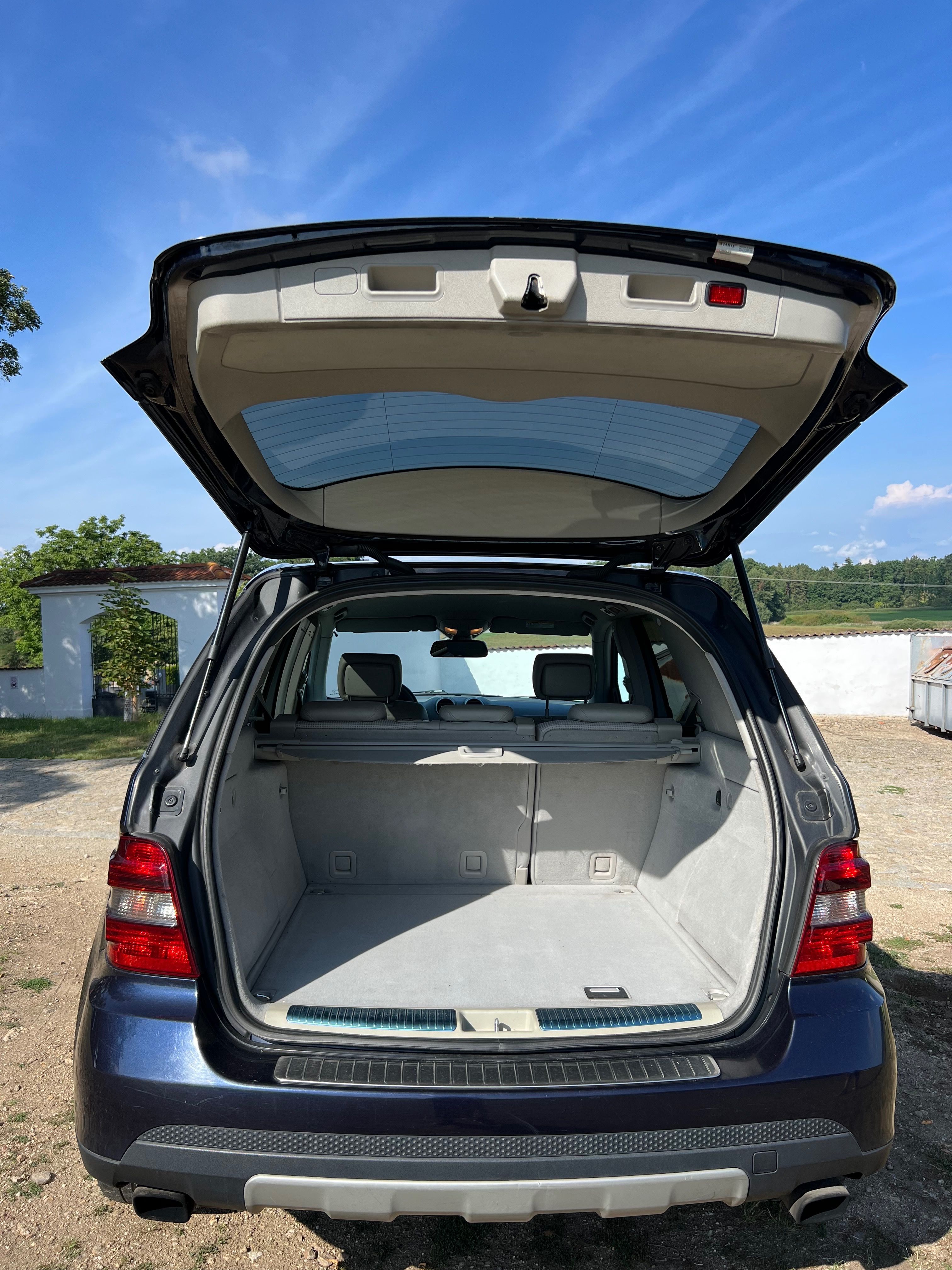 Mercedes-Benz Třídy M, 320 CDI 4 -matic - fotka 2