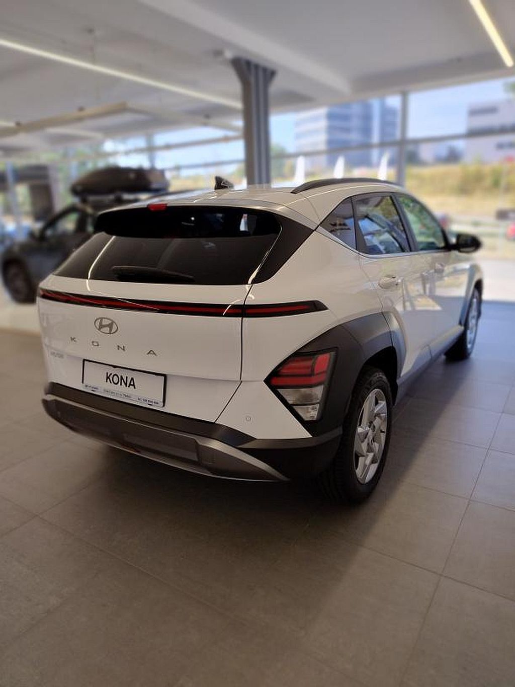 Hyundai Kona, 1,6 TGDI MT SMART TECH - fotka 4