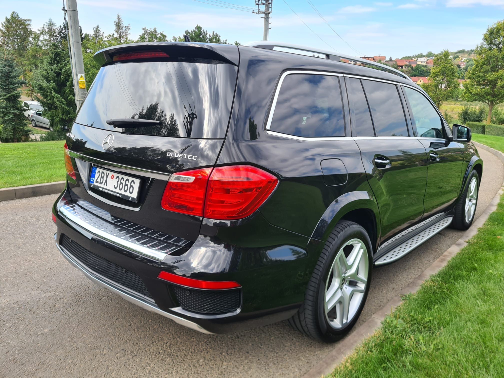 Mercedes-Benz GL, 350 BLUETEC 4MATIC ČR - fotka 6