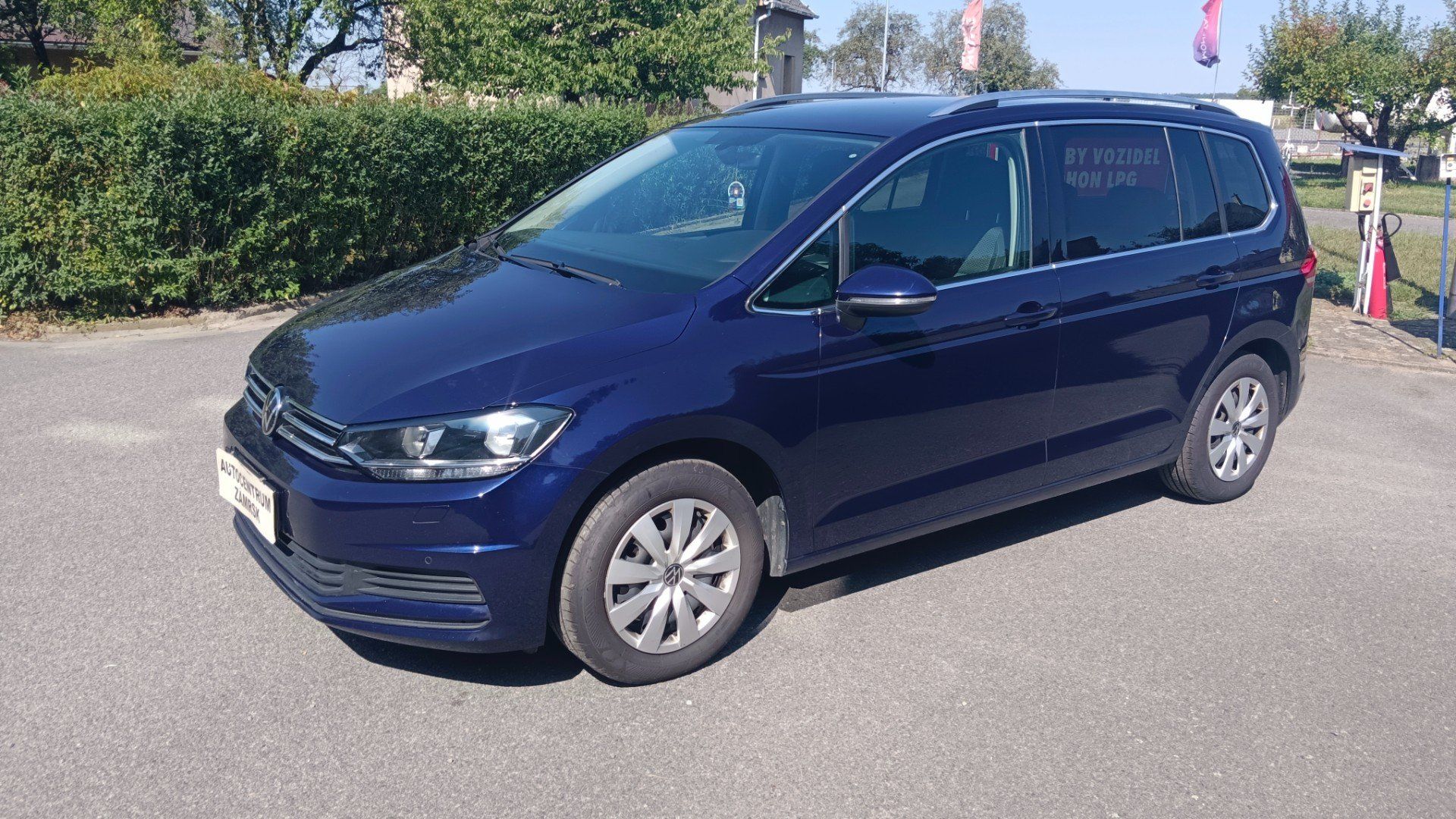 Volkswagen Touran, 1.5 110 KW 7Míst Odpočet DPH - fotka 2
