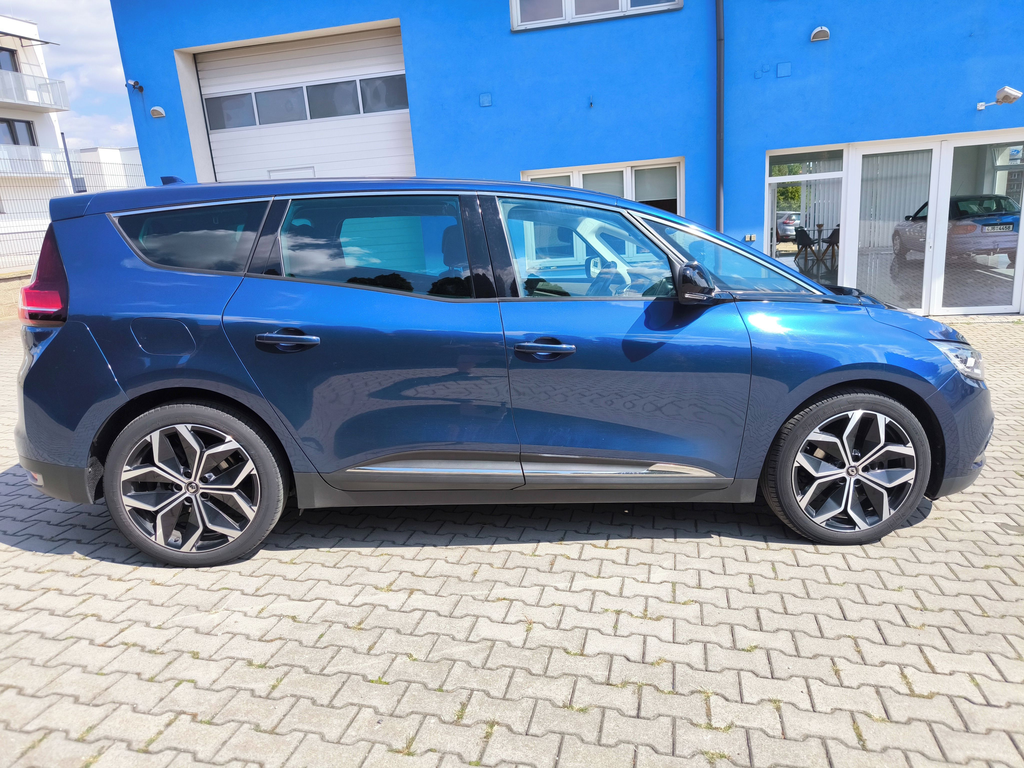 Renault Grand Scénic, 1.3 TCe Intens Automat 7míst - fotka 4