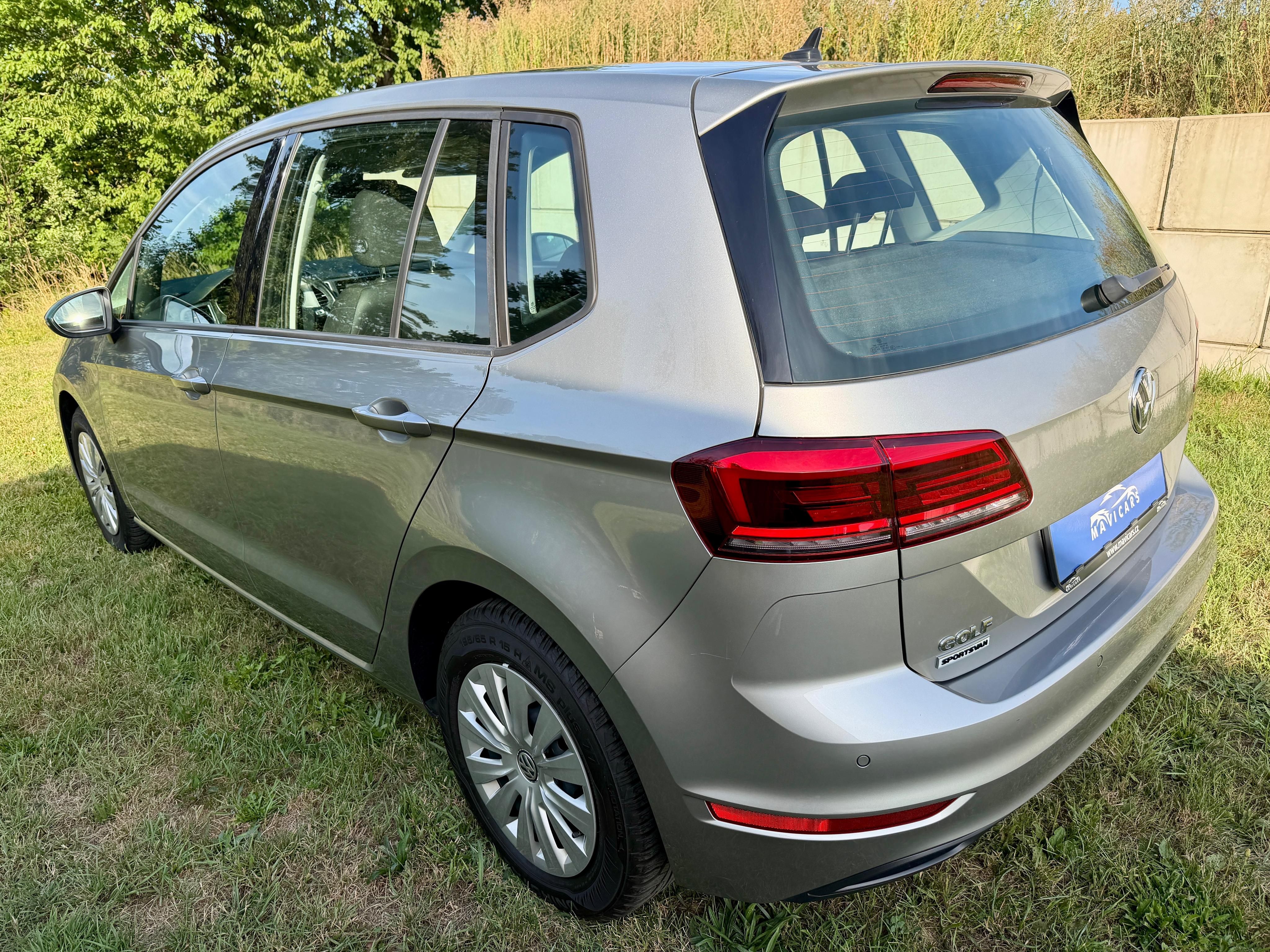 Volkswagen Golf Sportsvan, 1.0 Tsi - 81 kw - fotka 4