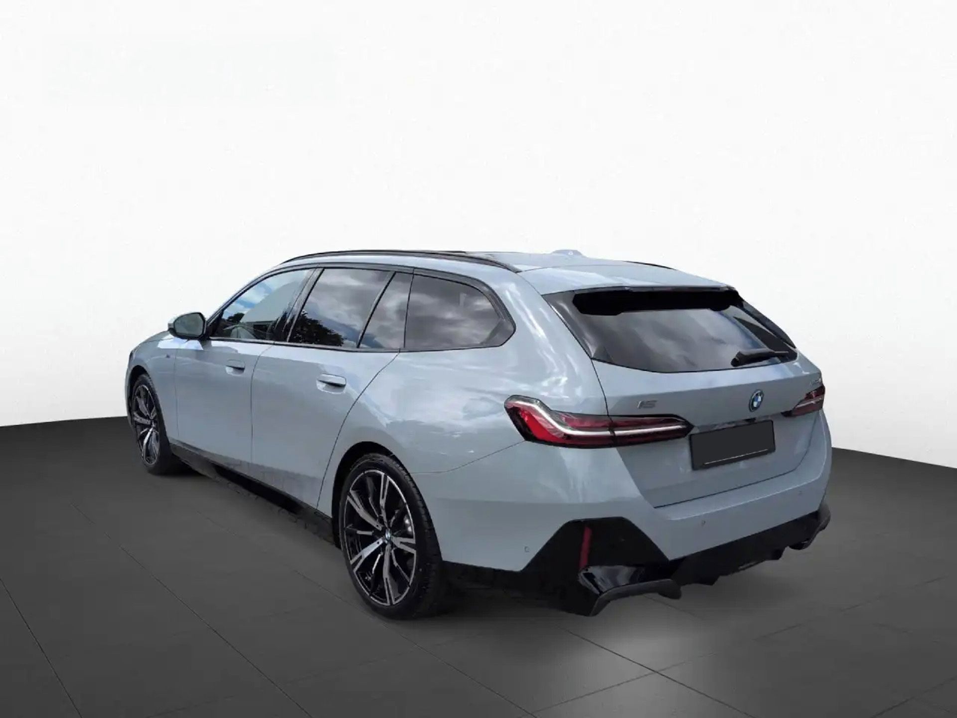 BMW i5, xDrive40 M-Sport B&W Pano Taž - fotka 4