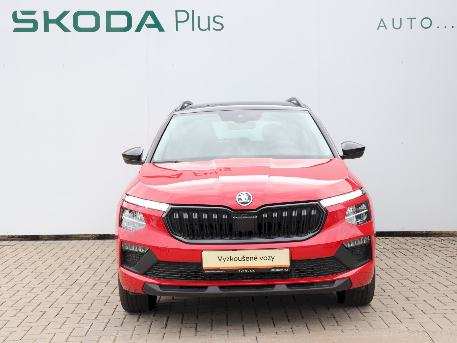 Škoda Kamiq, Kamiq Selection 1.0 TSI / 85kW - fotka 4