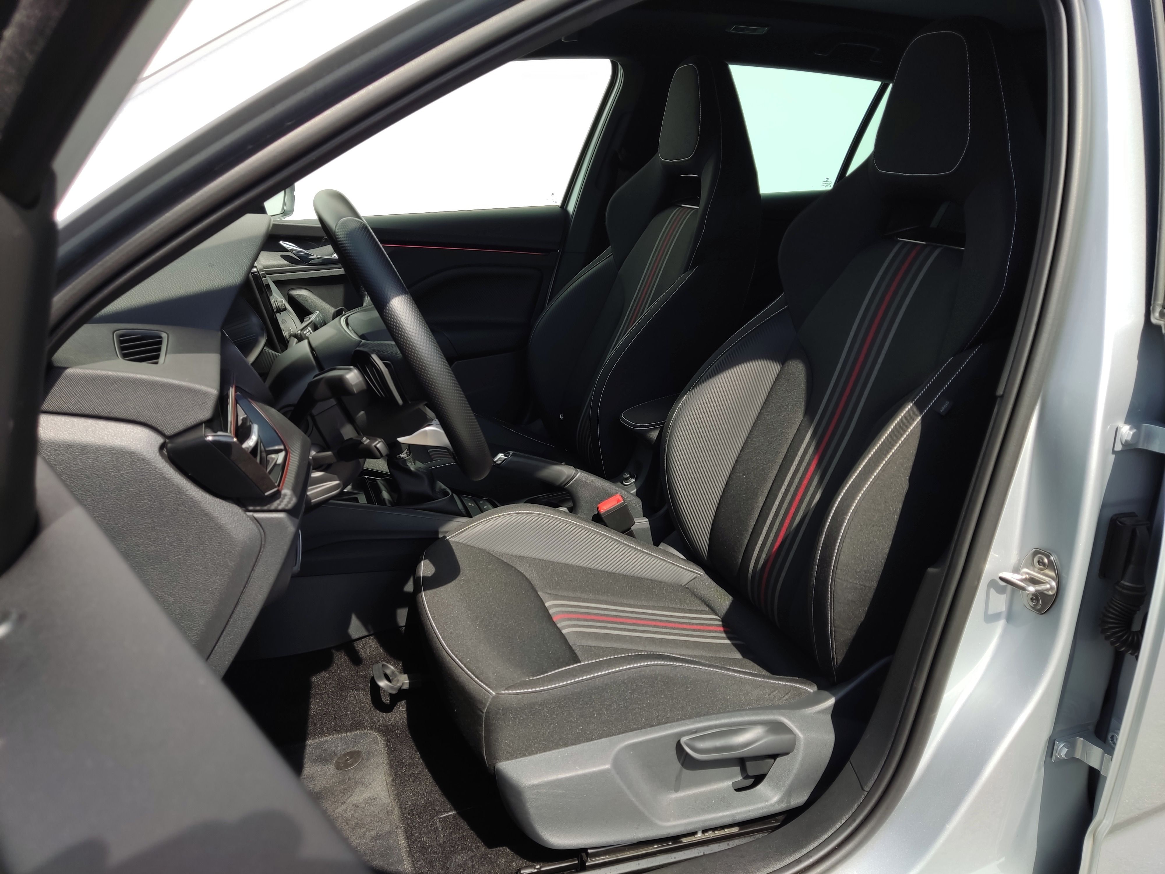 Škoda Scala, TSI 85 kW DSG SCC Monte Carlo - fotka 6