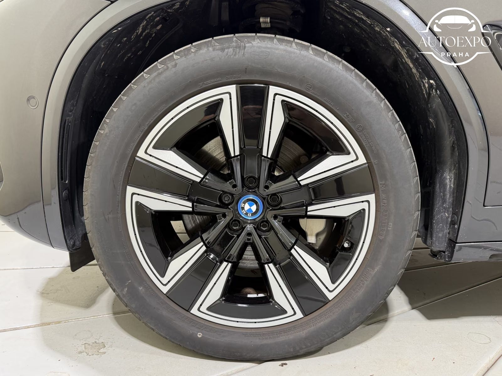 BMW iX3, M Sportpaket*PANORAMA*TAŽNÉ - fotka 6