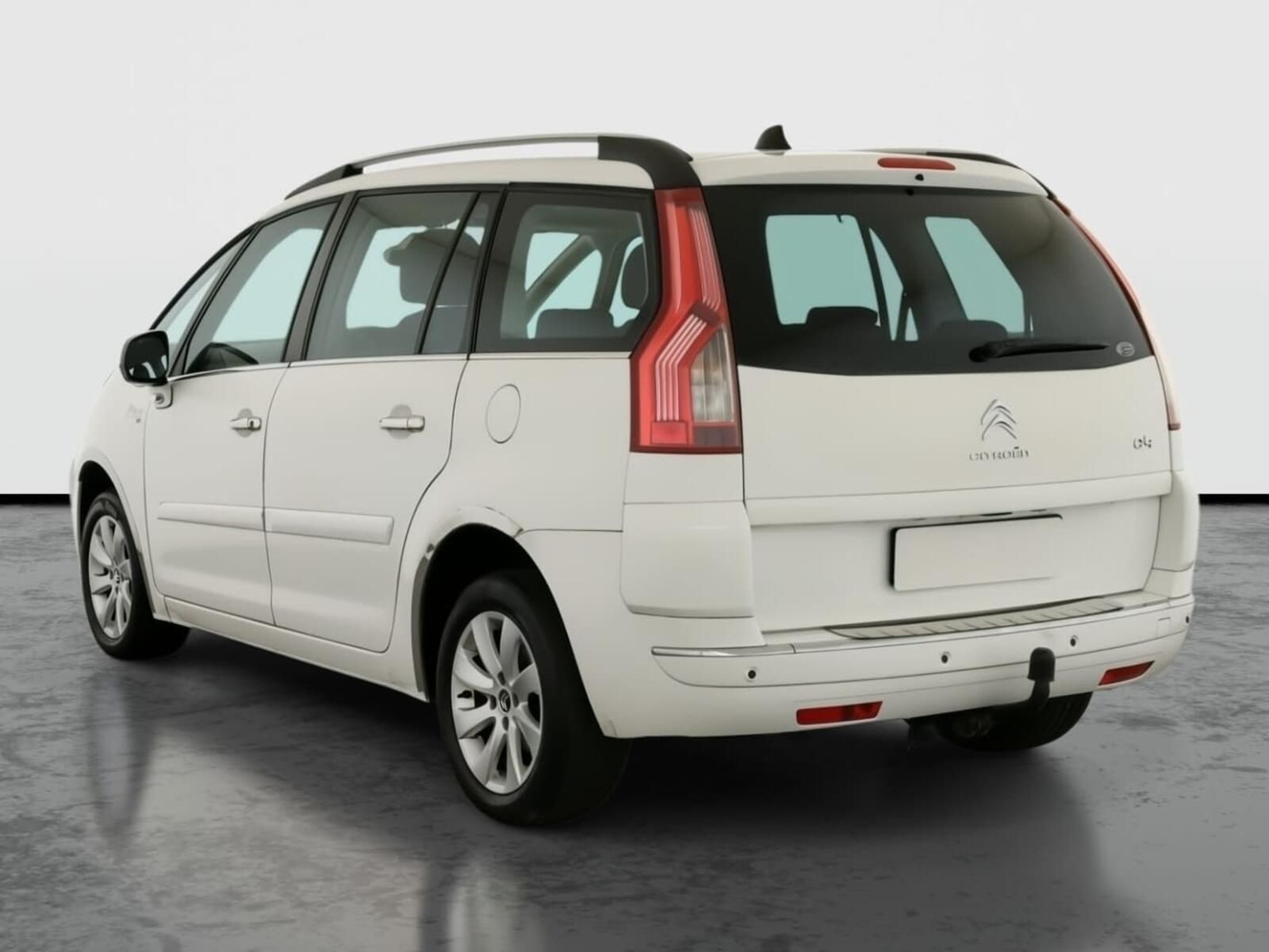 Citroën Grand C4 Picasso, 1.6 VTi, 7 míst, po STK, Tažné - fotka 4