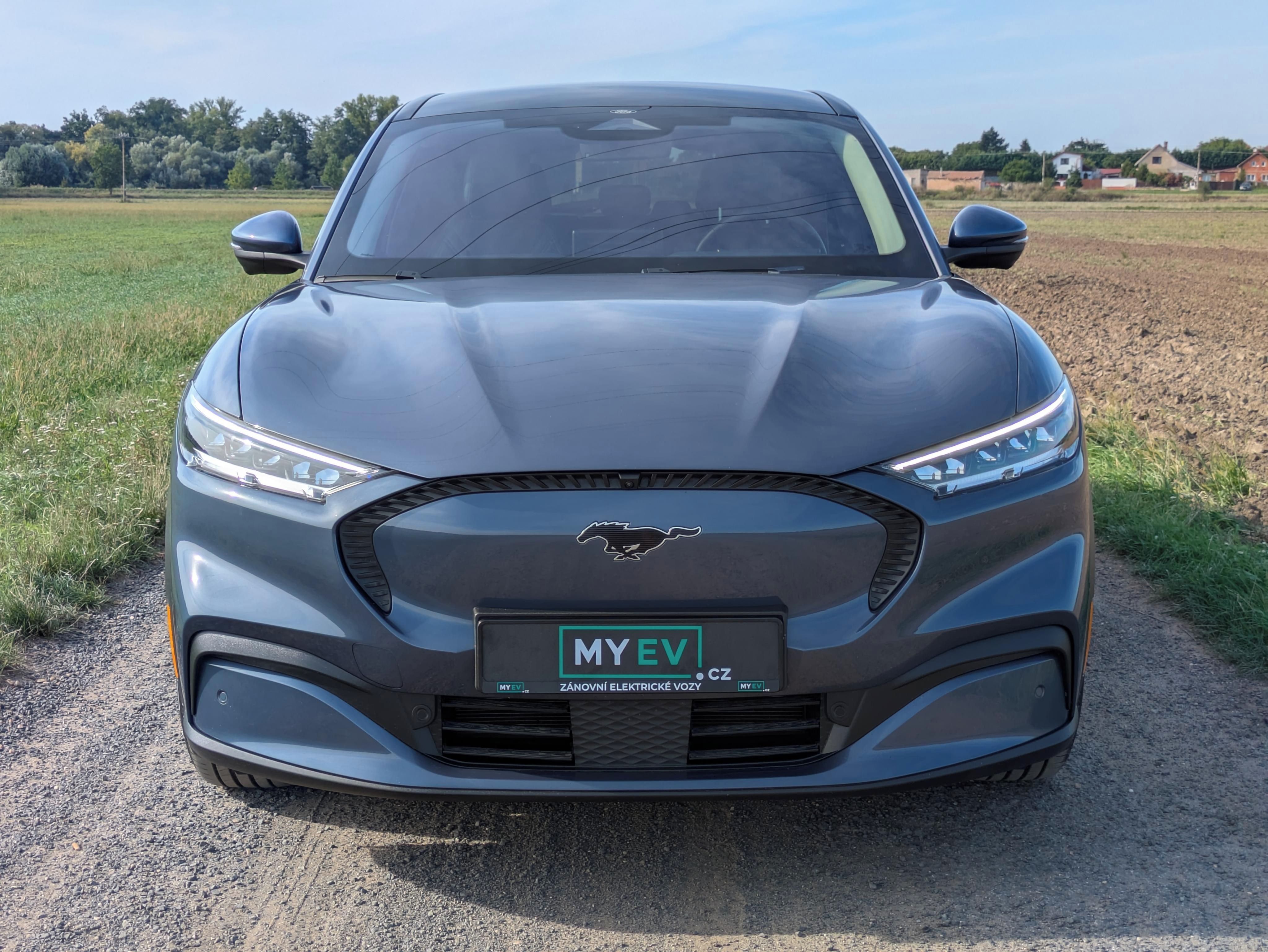Ford Mustang Mach-E, 99kWh, ER Premium RWD, SOH 93% - fotka 2