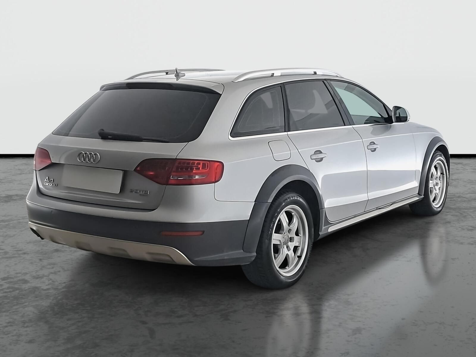 Audi A4 allroad, 2.0 TDI, 4X4, Xenony - fotka 5