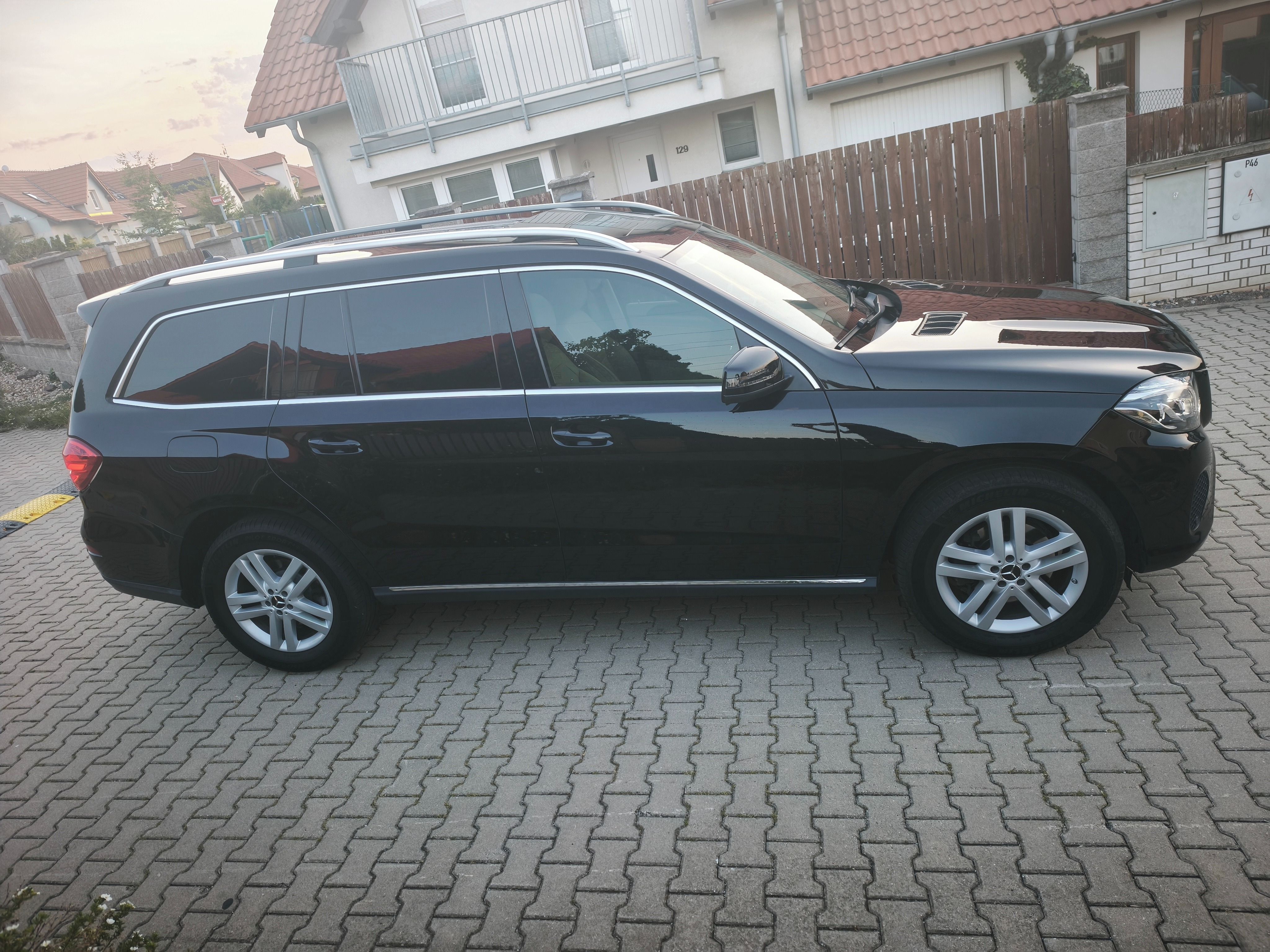 Mercedes-Benz GLS, 350 cdi - fotka 6