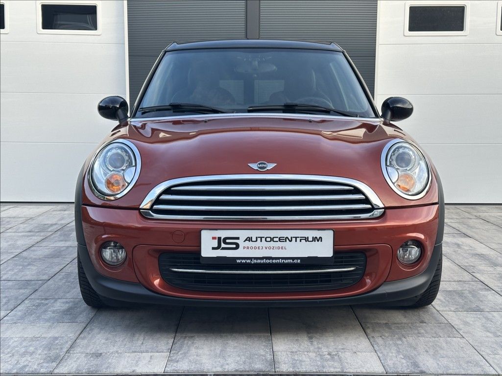 Mini Clubman, 1,6 122PS  Chili JCW Recaro - fotka 4