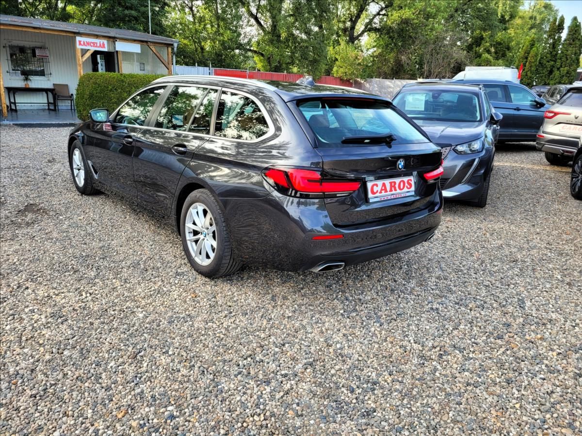 BMW Řada 5, 2,0 HEV,LED,Navi,kůže,výhřev - fotka 5