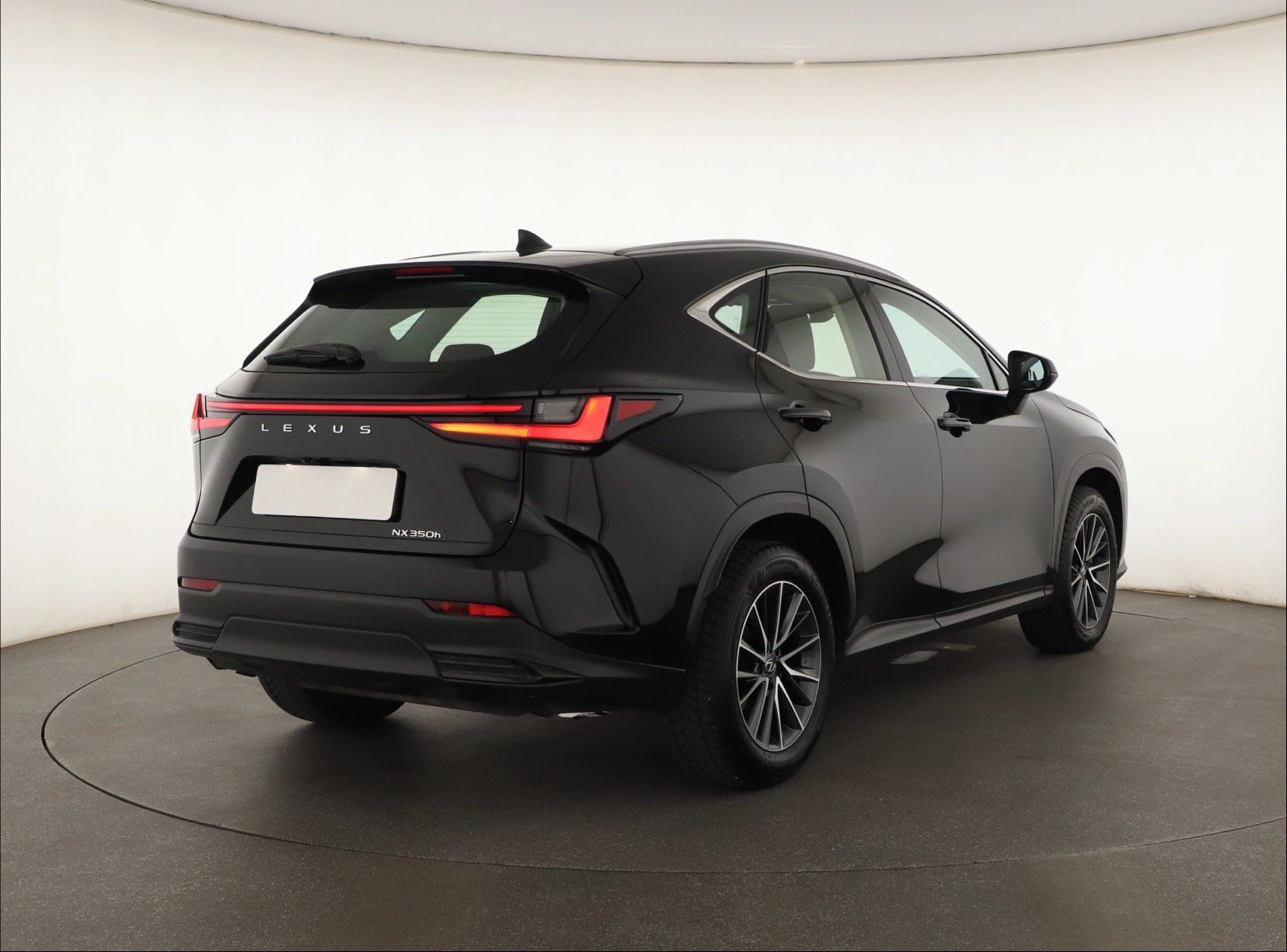 Lexus NX 350h, 350h - fotka 5