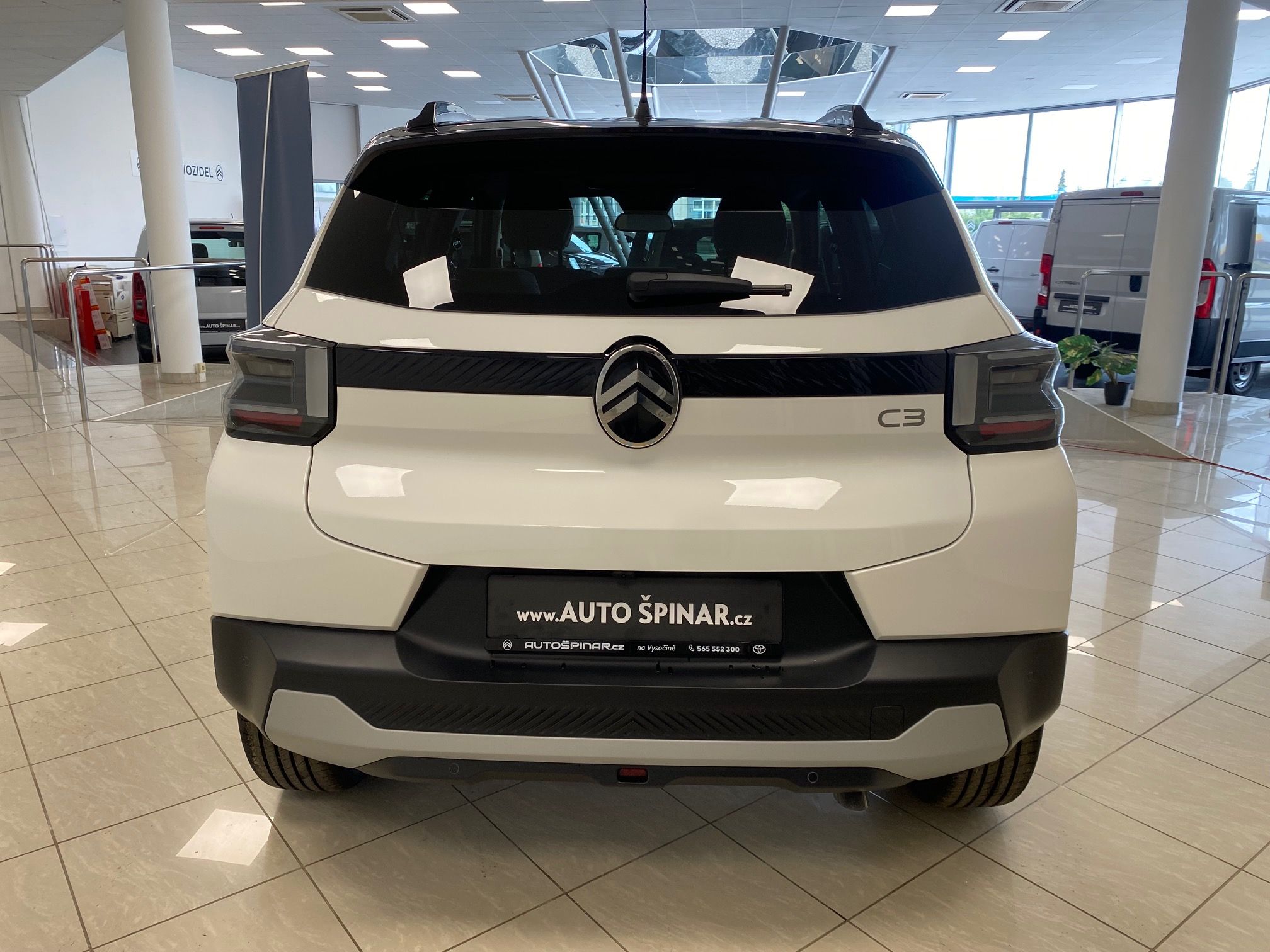 Citroën C3, MAX TURBO 100k + Pak.Zima - fotka 6