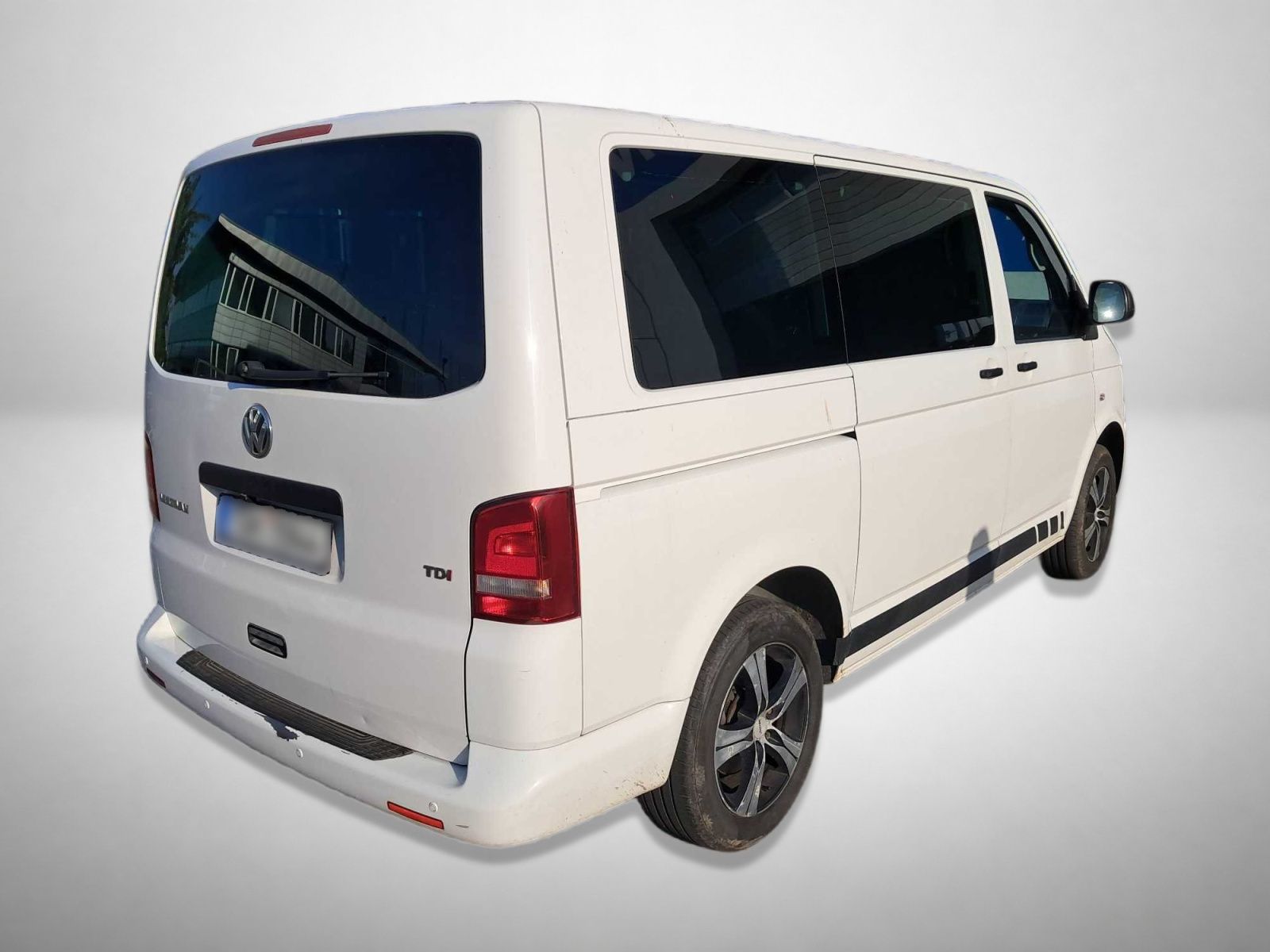 Volkswagen Multivan, 2.0 TDI, Klima, 1Maj, Tempomat - fotka 2